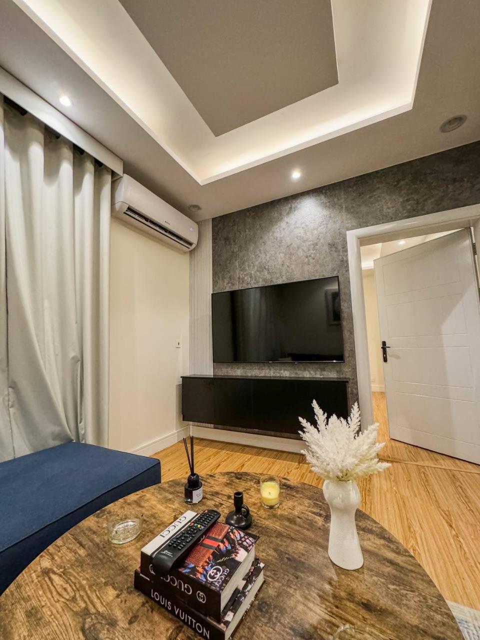 LP11-2 - Boutique 1 Bedroom Near Boulevard managed by Livedin
