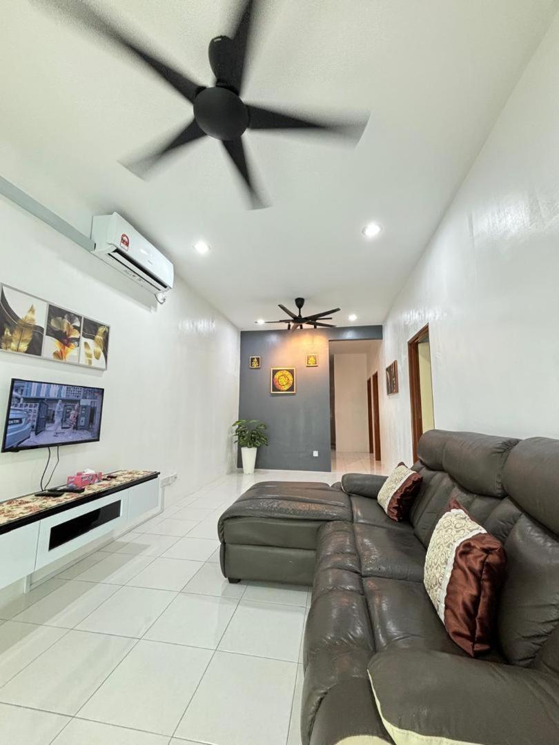 KH Homestay 2 Seri Manjung photo 1