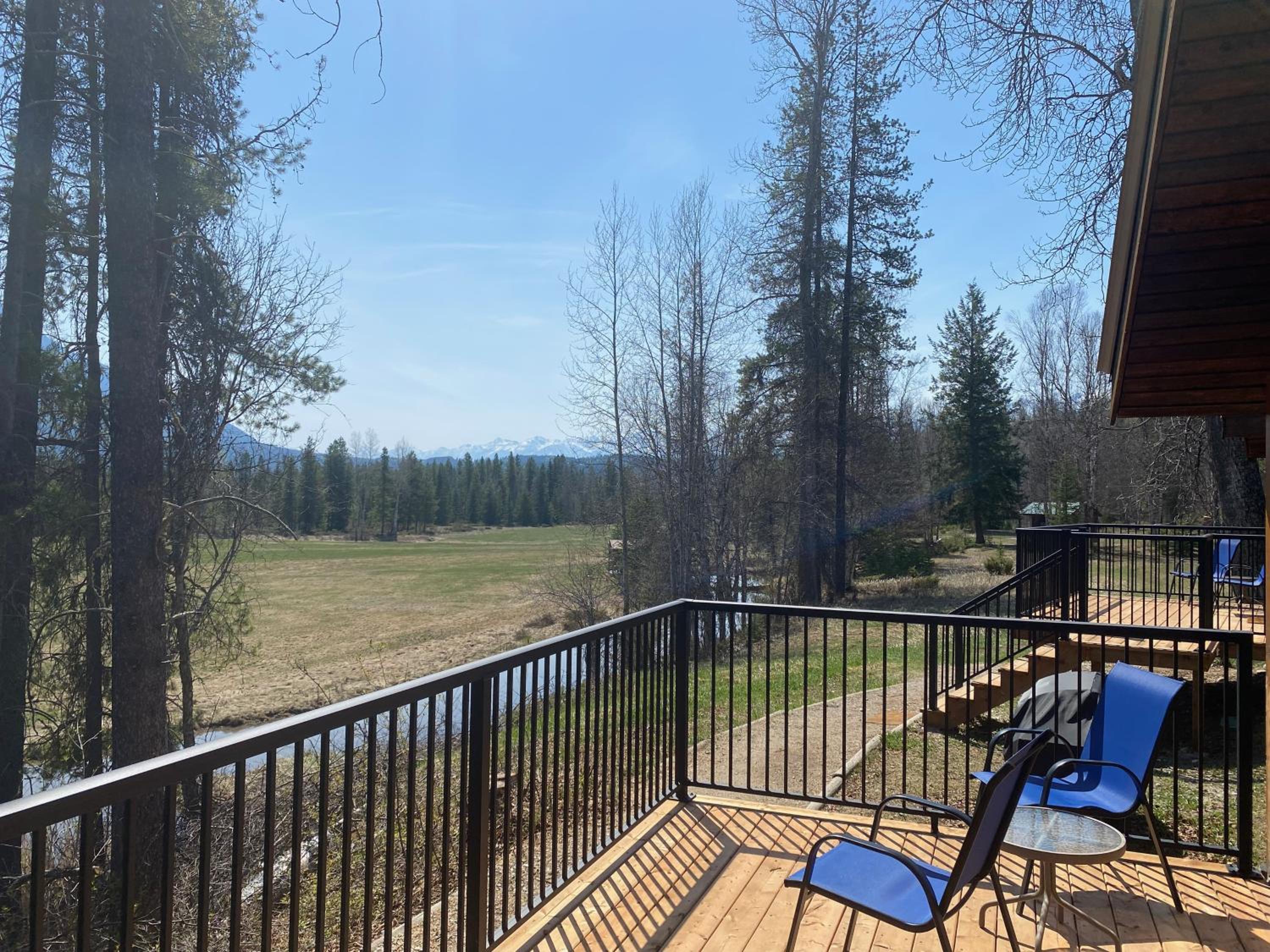 Golden Vacations - Rocky Mountain Cabins and Home - Property Image 3