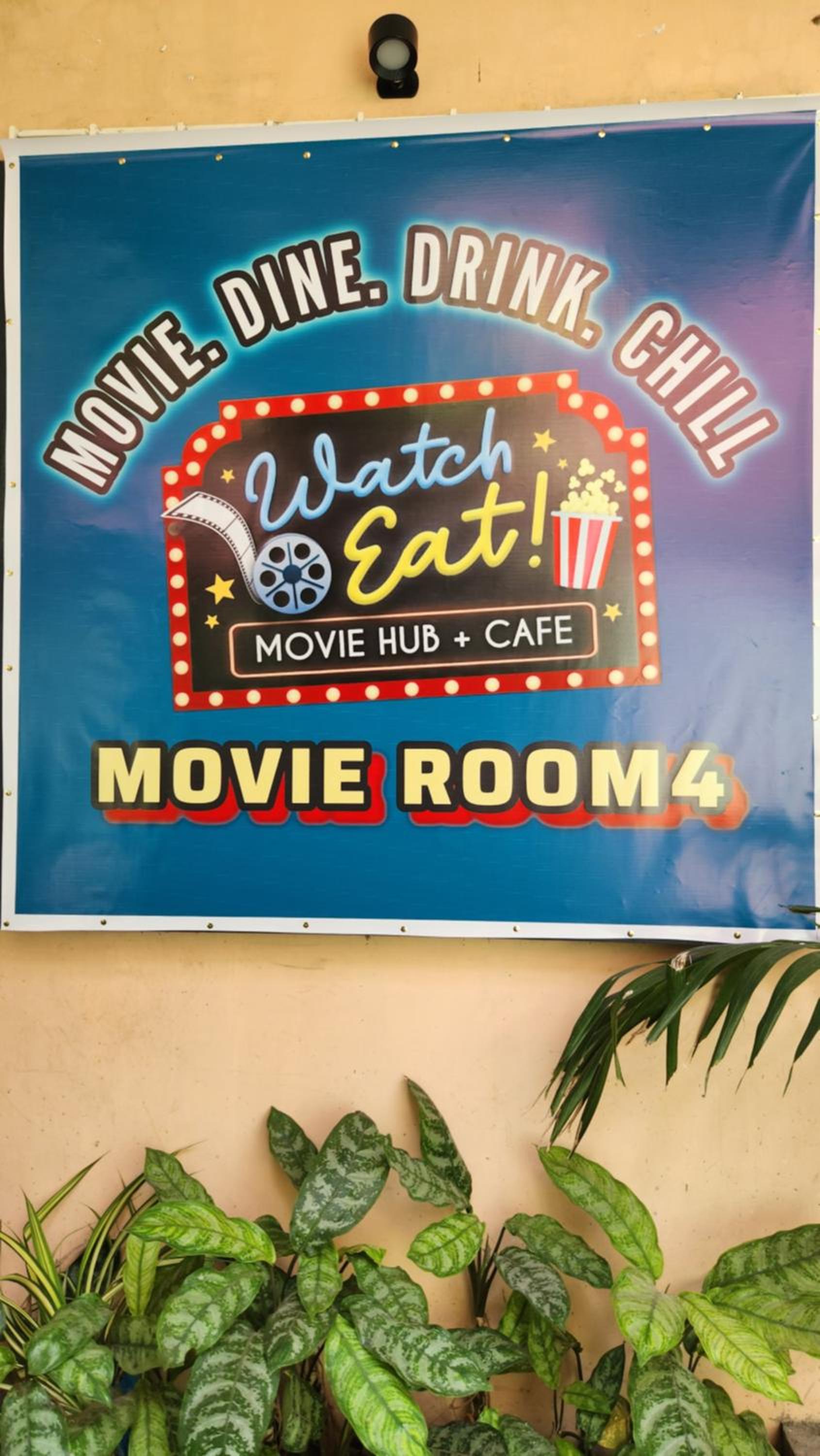 Watch Eat Movieroom