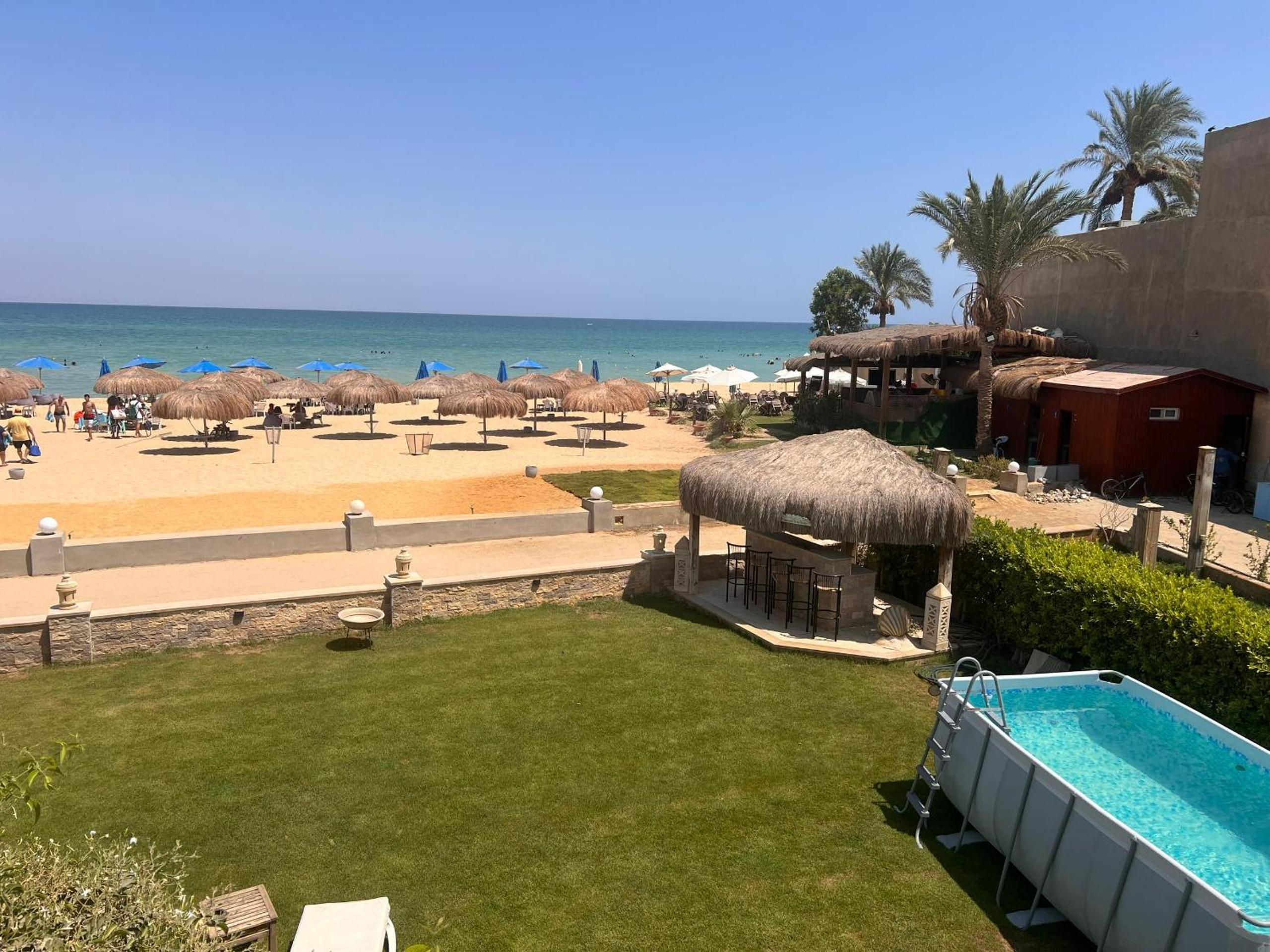Beachfront Sokhna Chalet 3 Bedrooms Y1