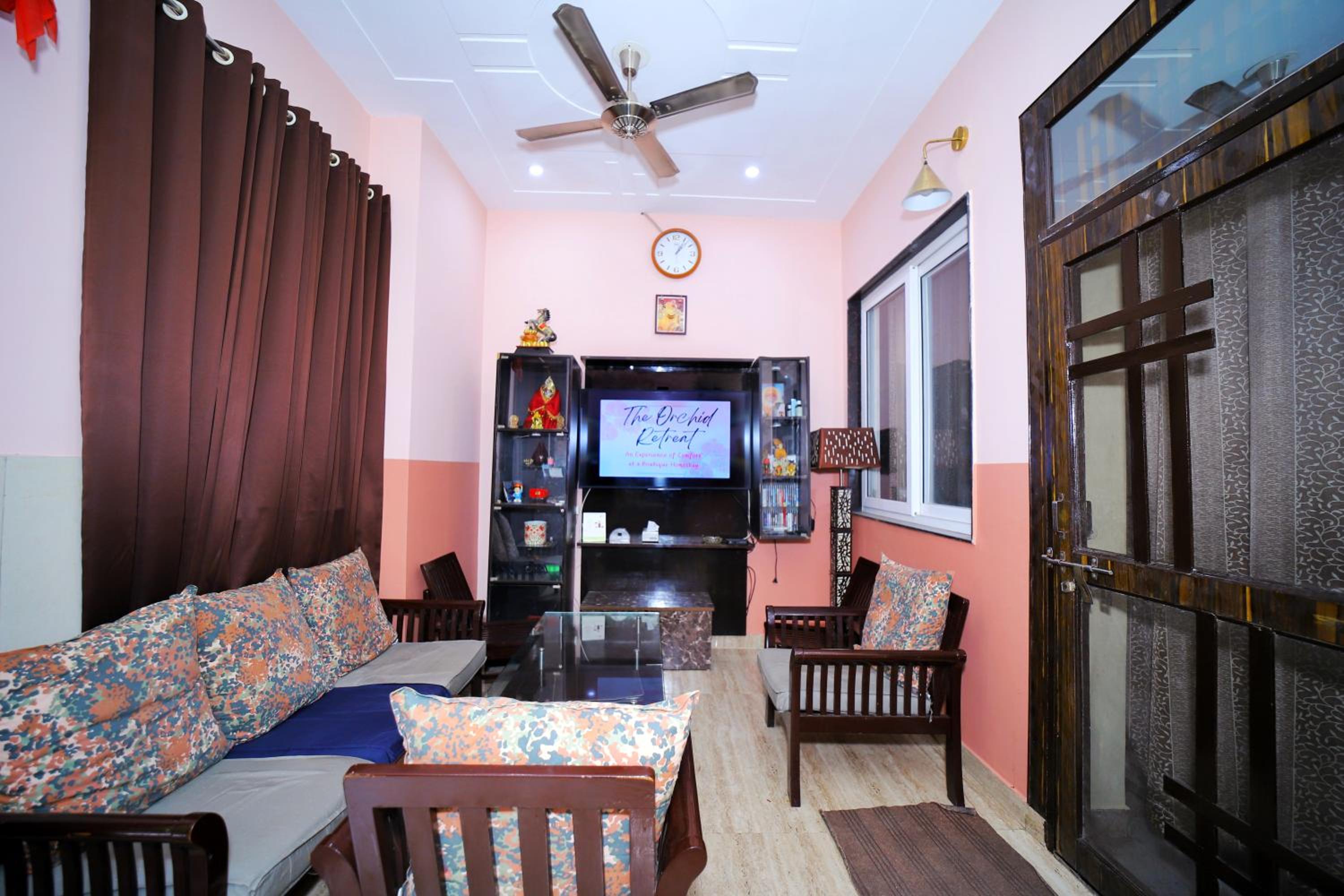 The Orchid Retreat Agra - Stay Near Taj Mahal