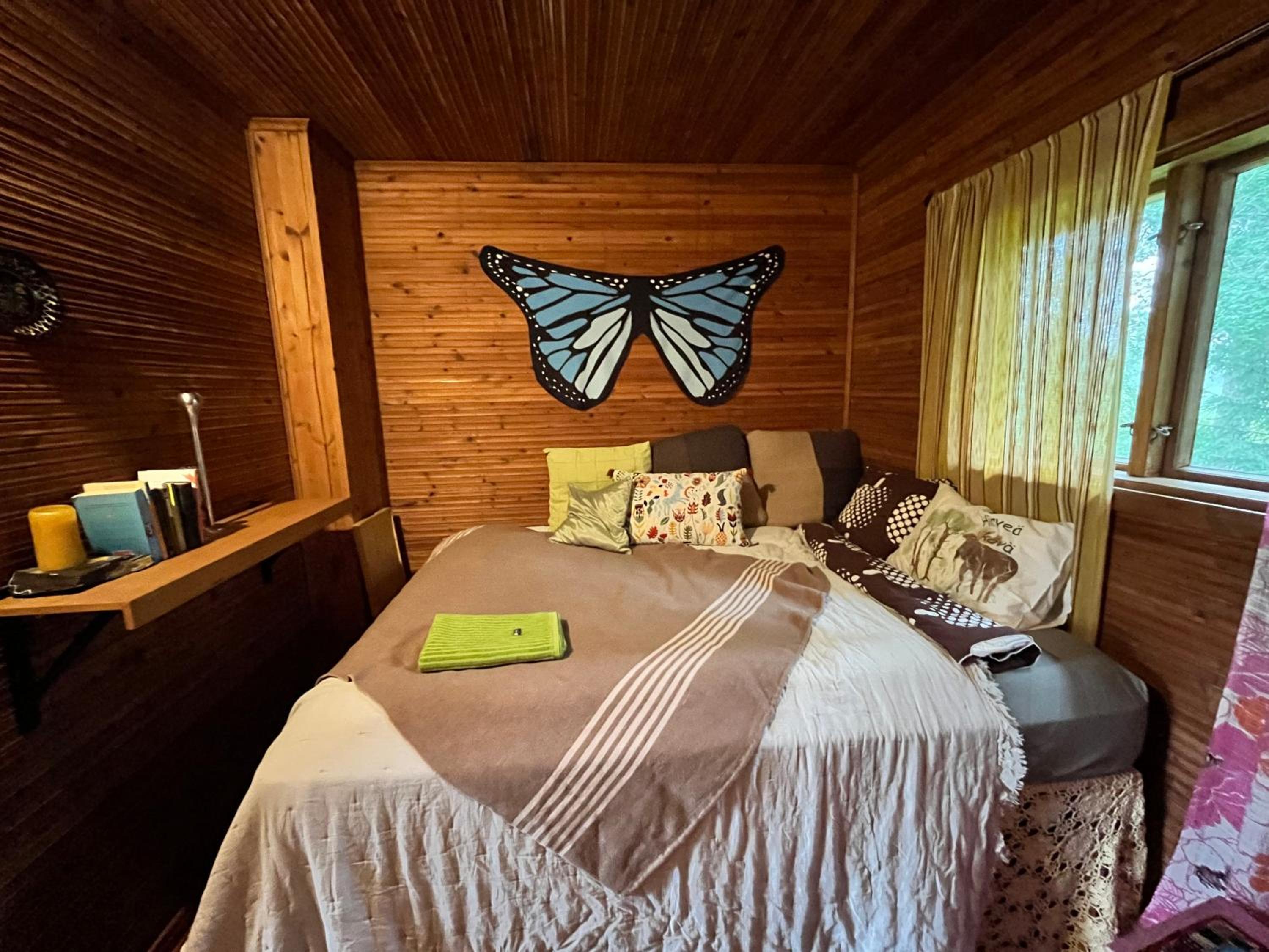 Retro Rustic Cabin