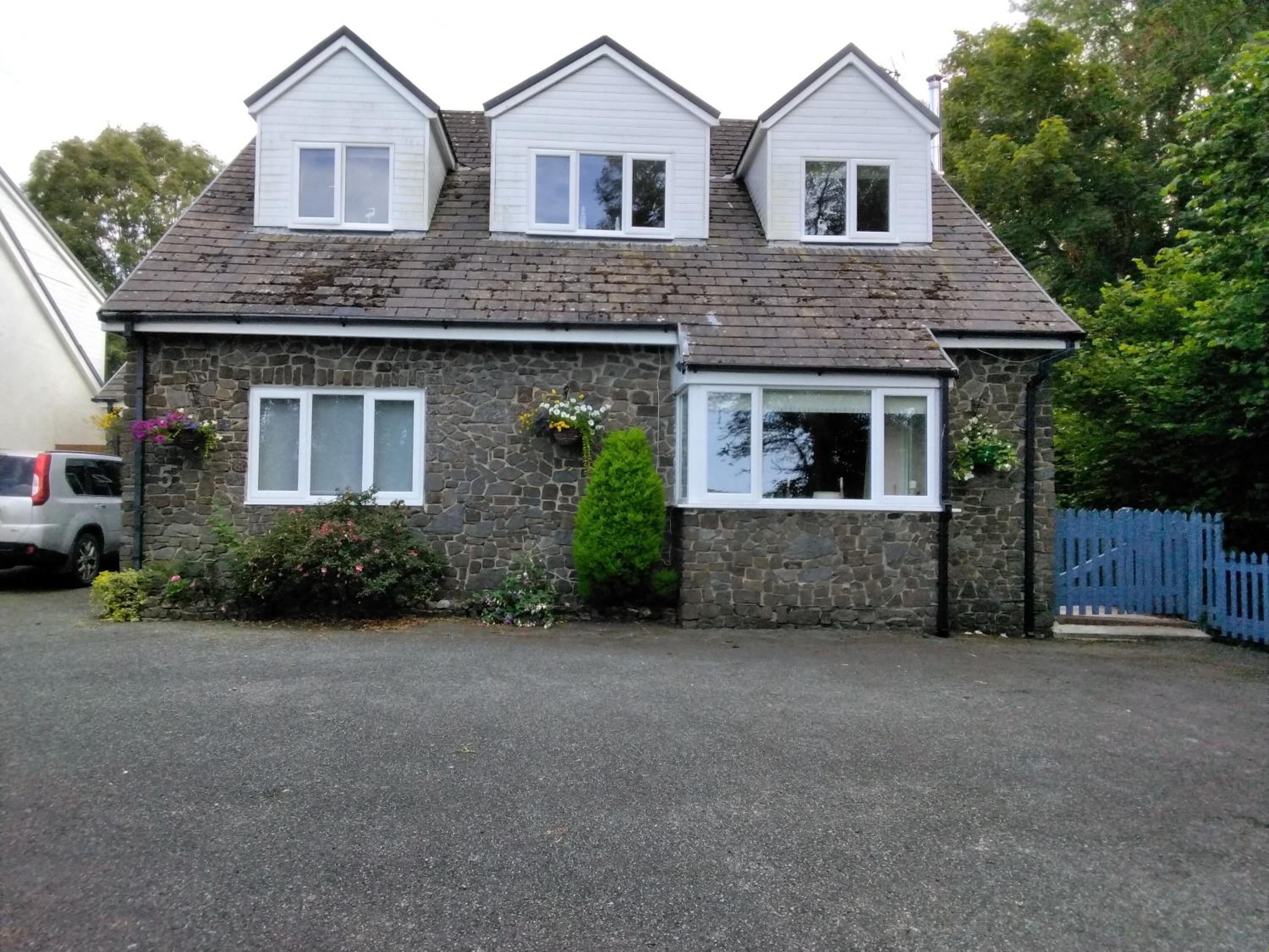 Summat Else B & B