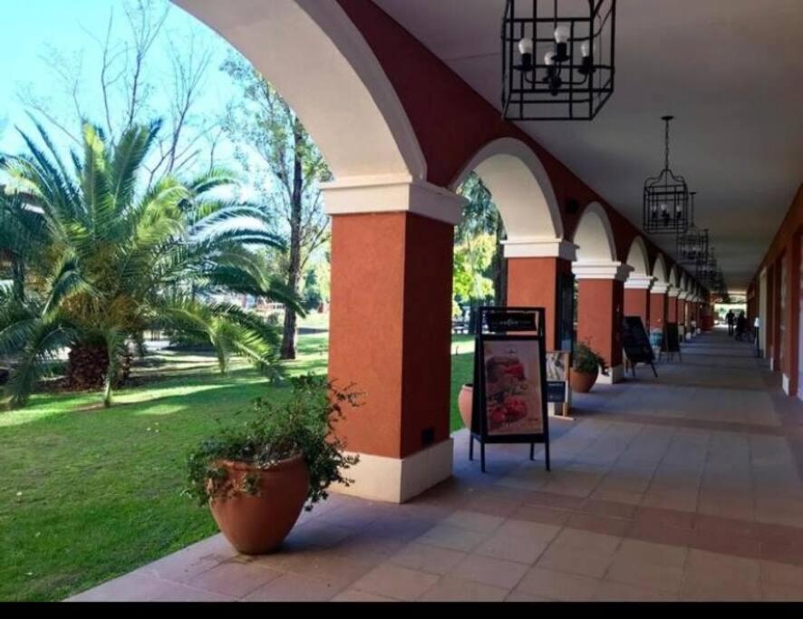 Departamento Studio Premium en Pilar