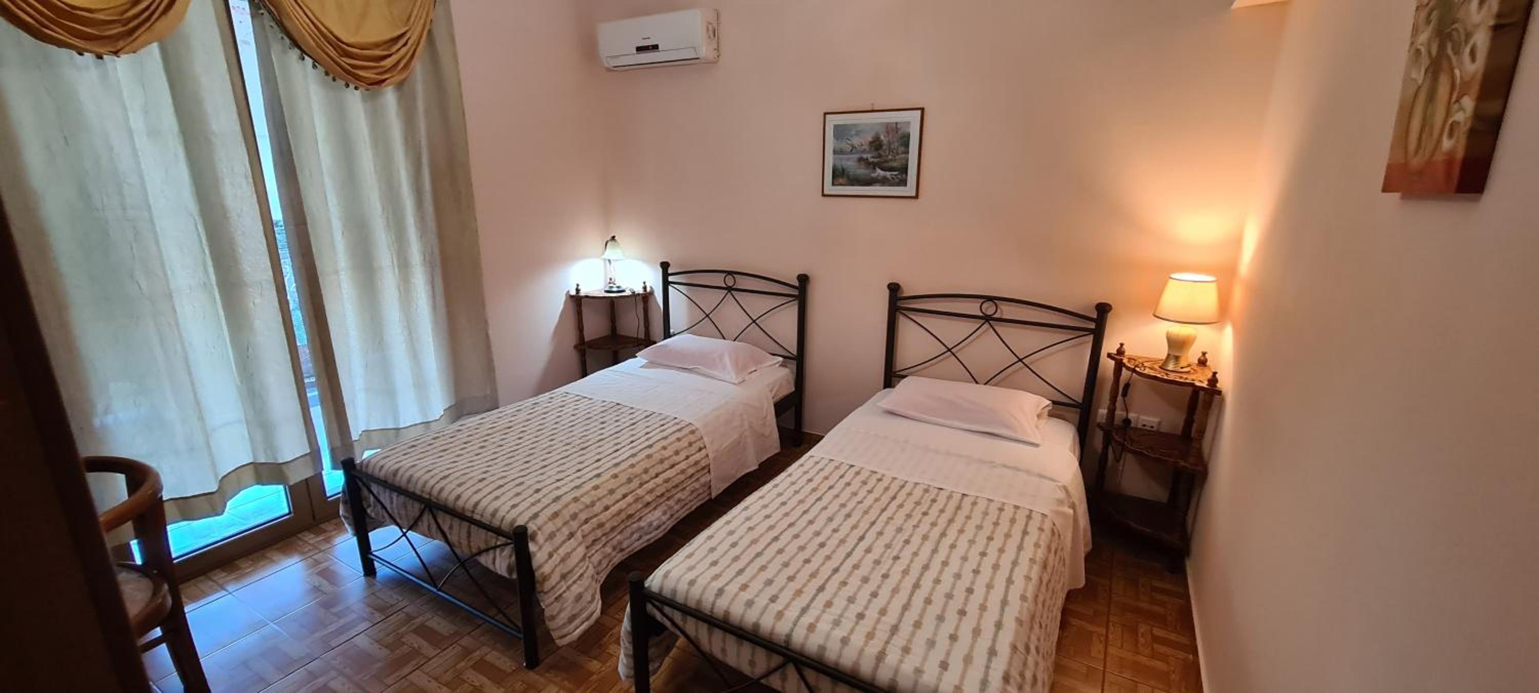 Stratigato Garden Getaway near Chios Town