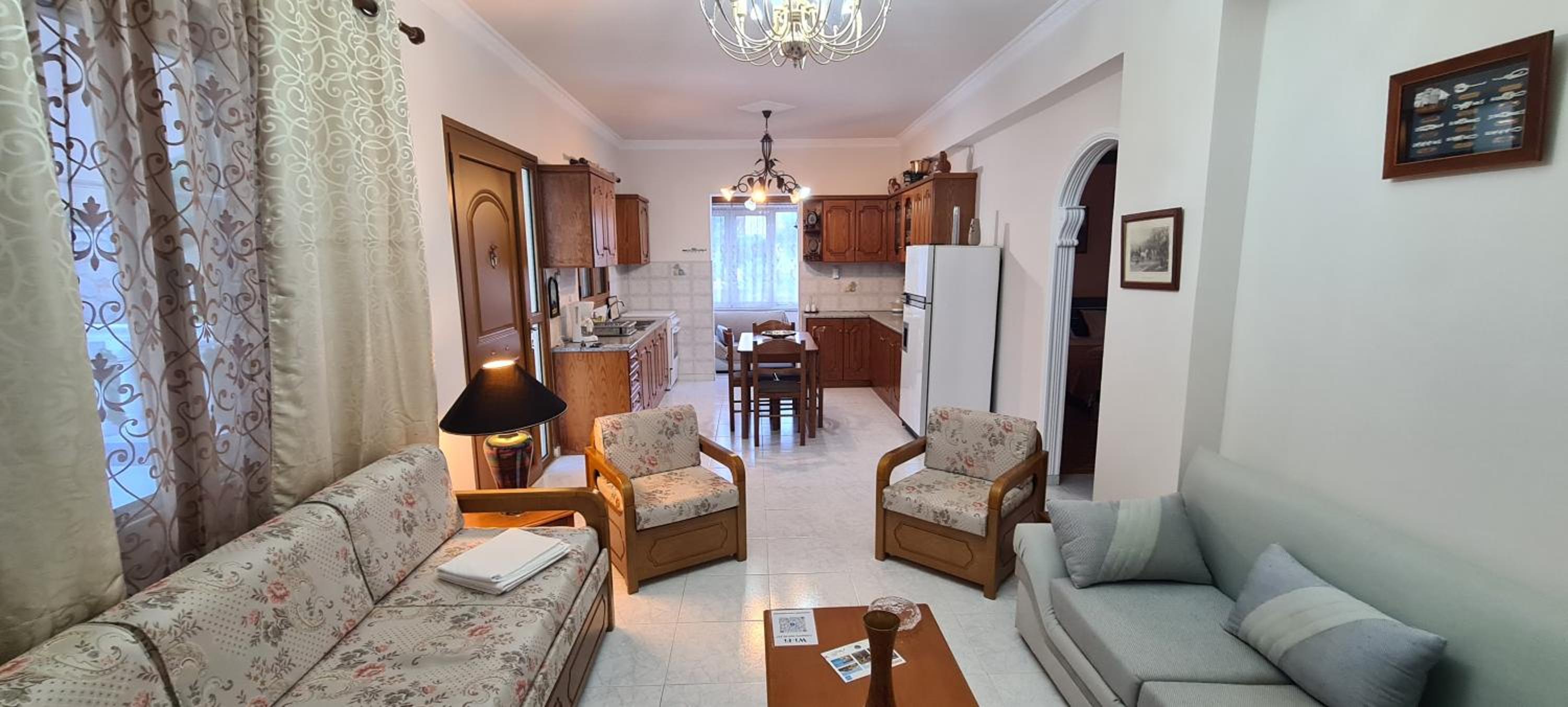 Stratigato Garden Getaway near Chios Town