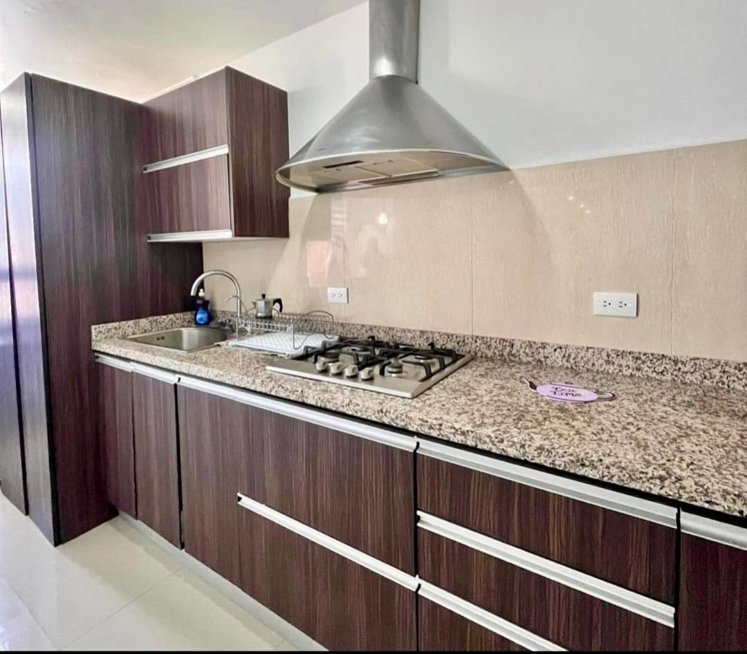 Cómodo apartamento Familiar totalmente equipado con estratégica ubicación Isla de Margarita view 5