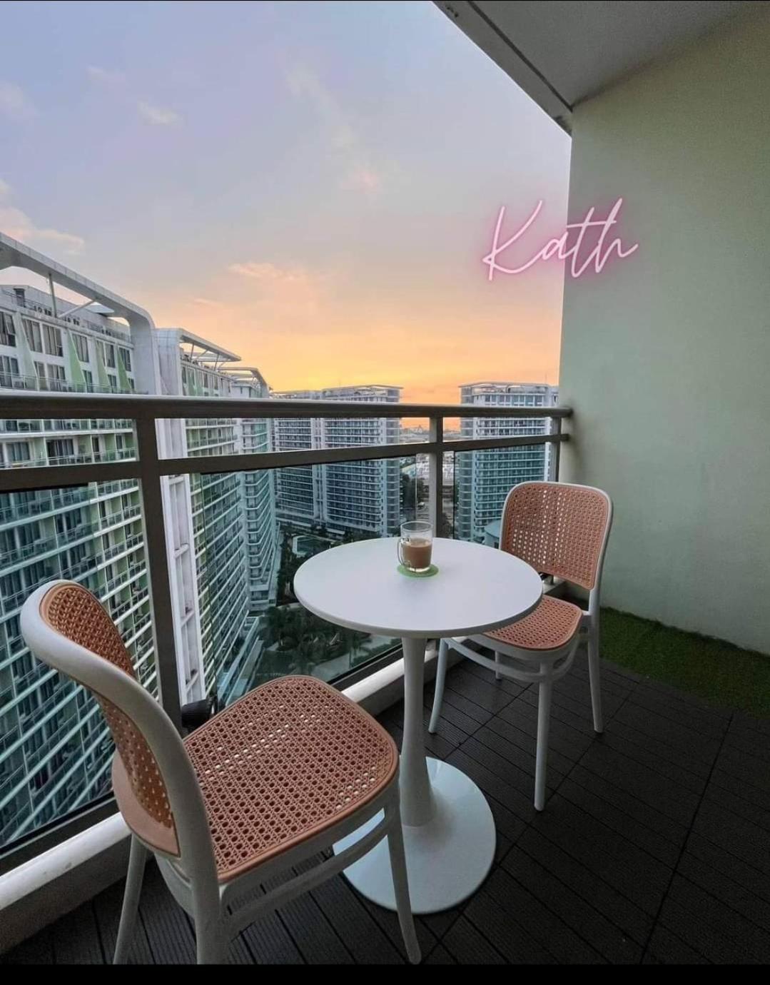 Santorini Tower - Azure Urban Resort Residences view 2