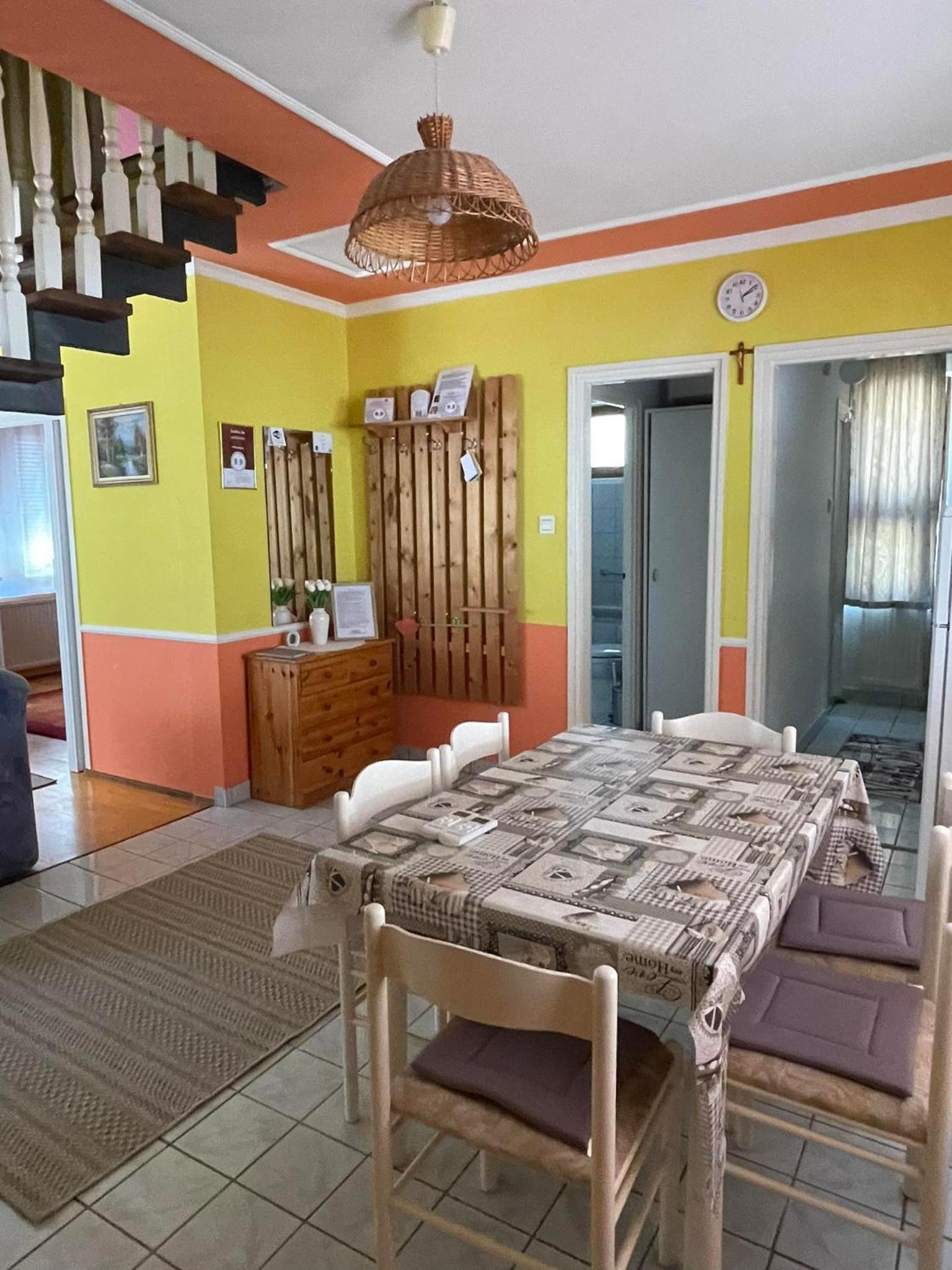 Ili Vendégház view 5