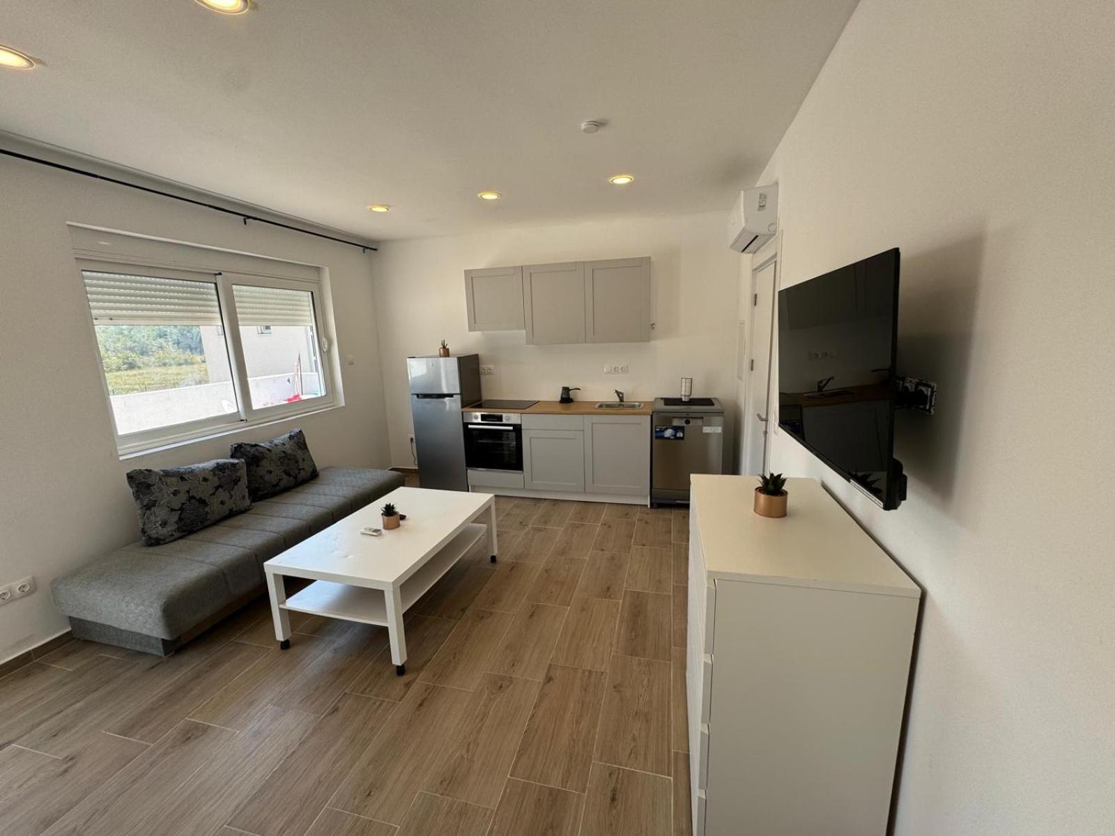 TWINS Apartments