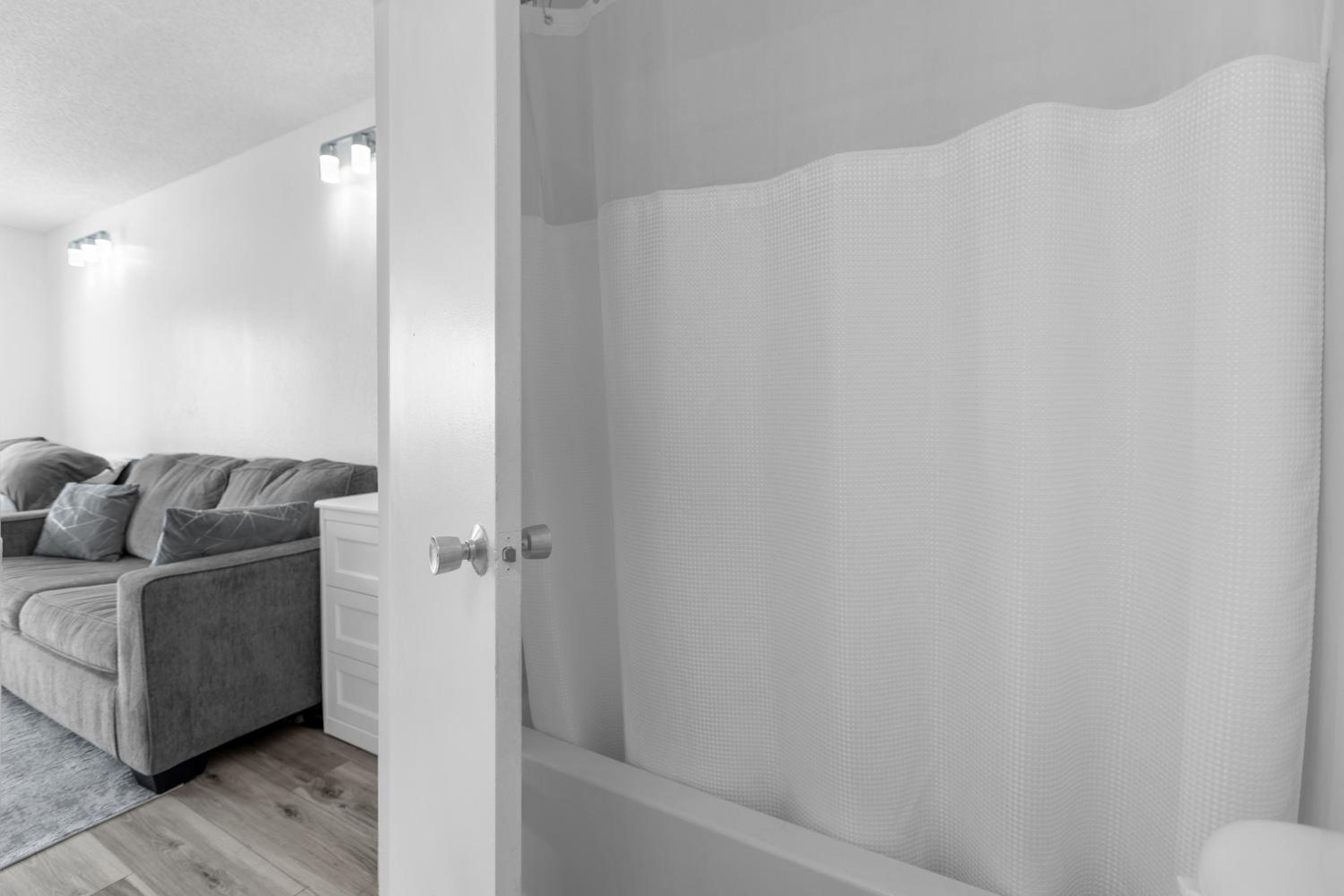 Cozy Condo on International Dr. Near Universal Studios