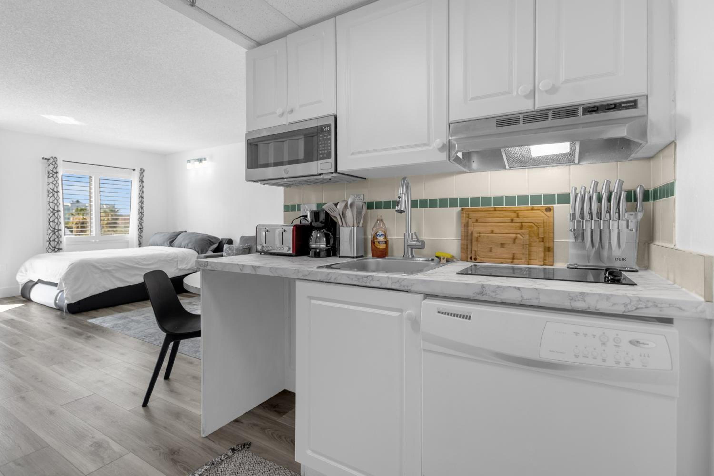 Cozy Condo on International Dr. Near Universal Studios