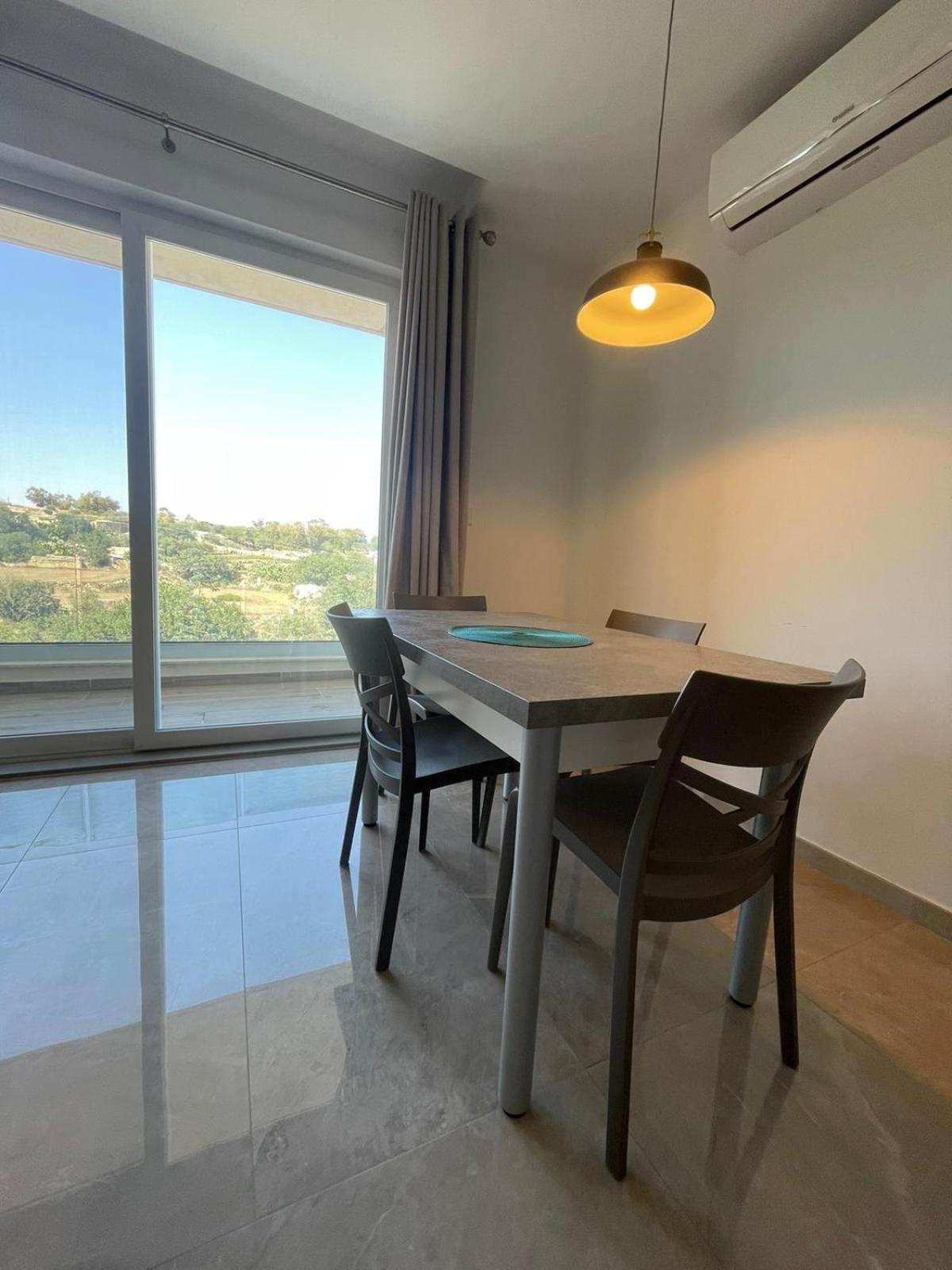 OpenView Apartment Marsaxlokk
