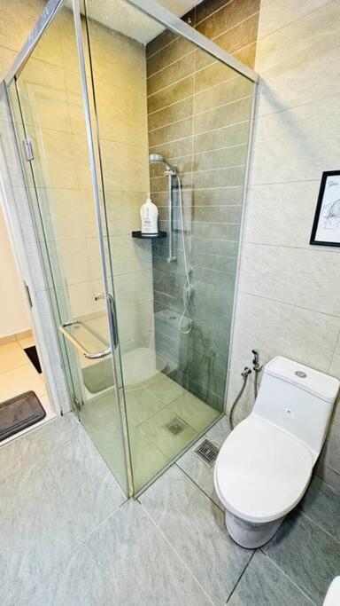 Elegant Suite at Vivo - Mins to Mid Valley