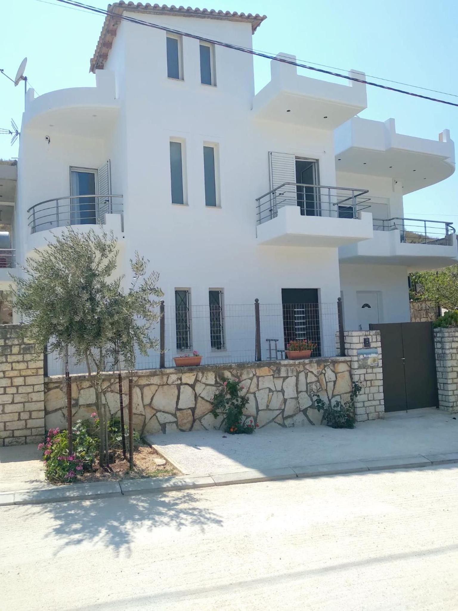 Blue Mare Apartments