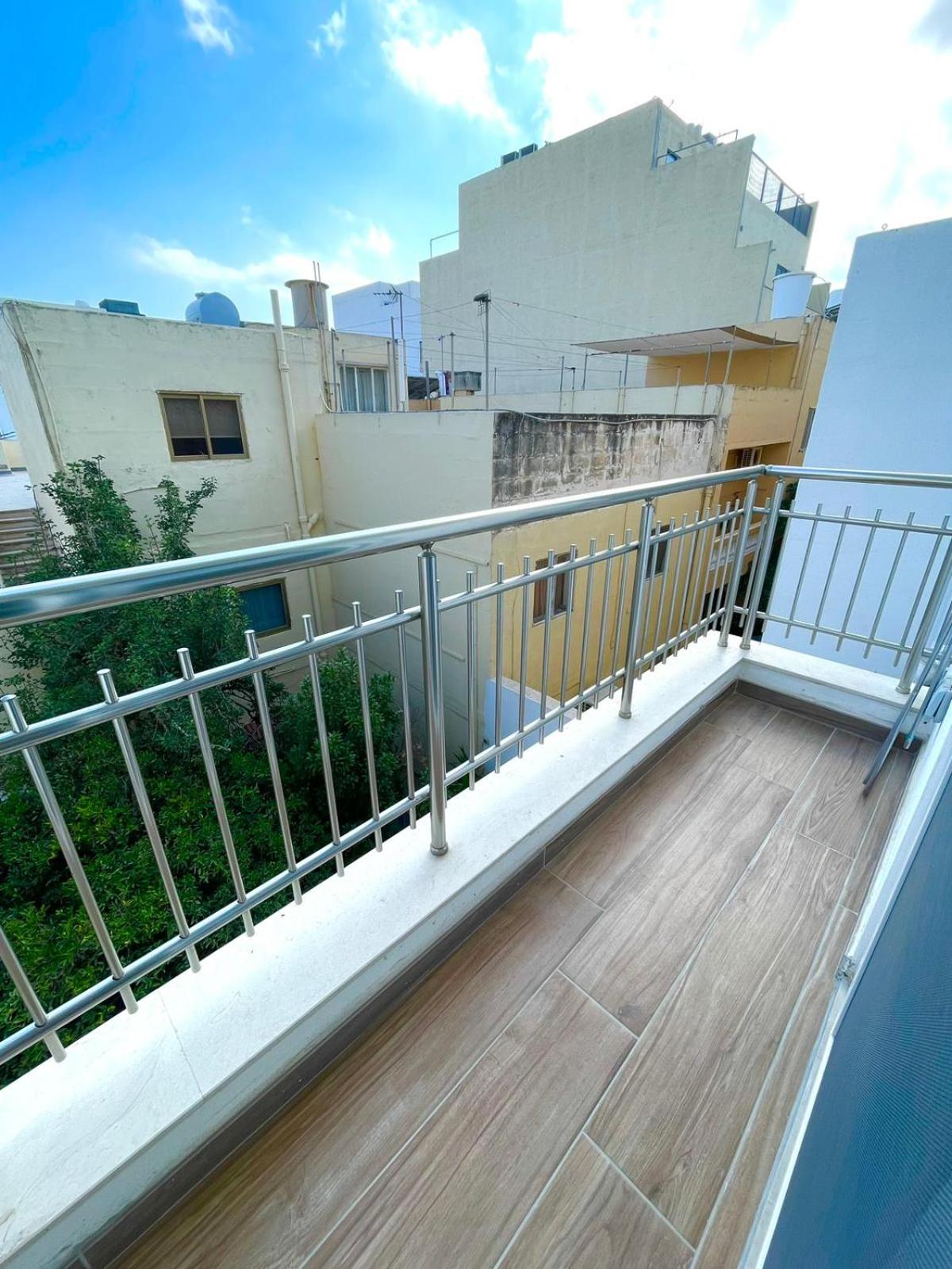 OpenView Apartment Marsaxlokk
