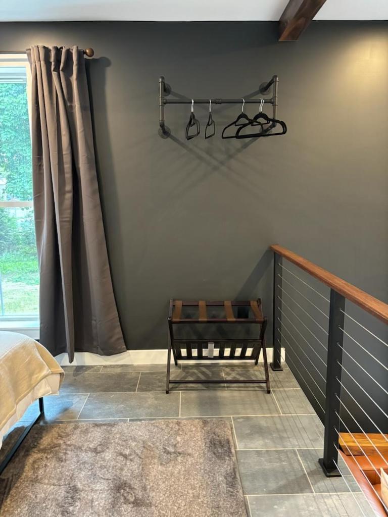 The White Creek Inn