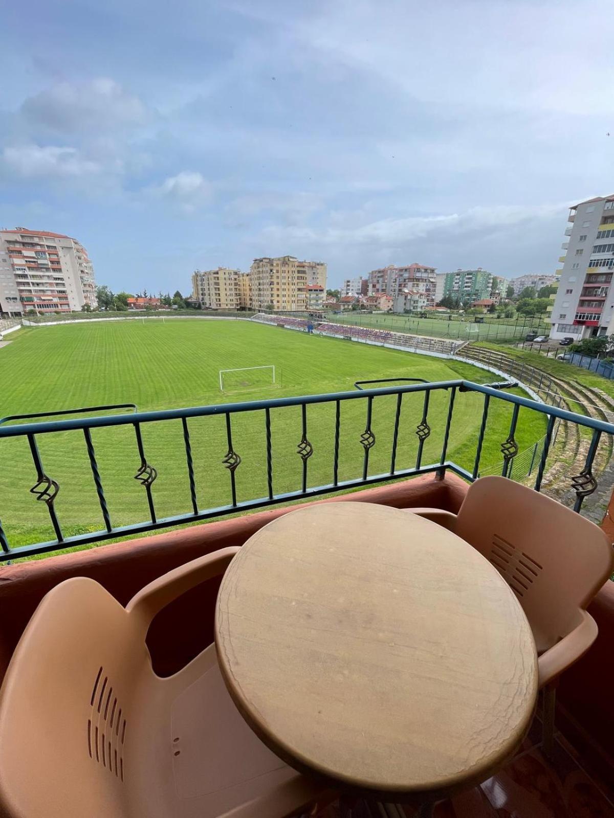 Dhoma plazhi1