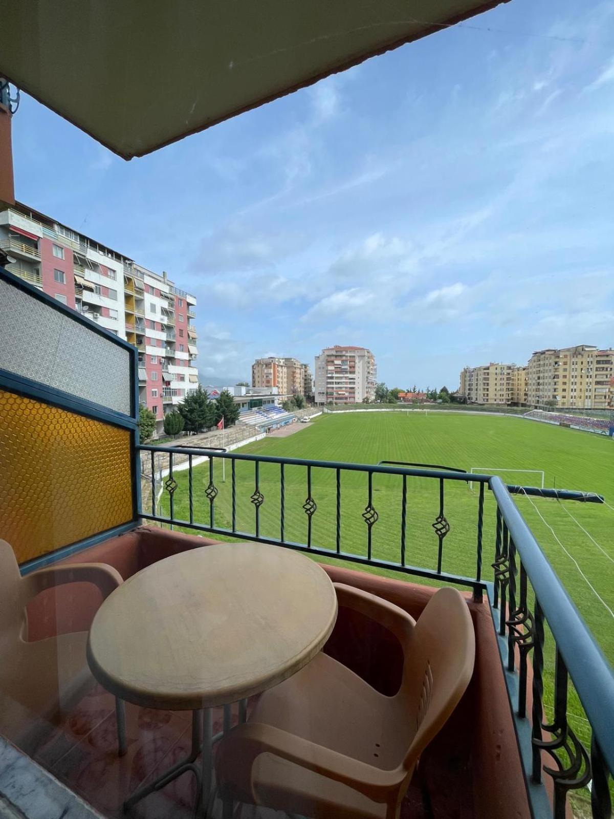 Dhoma plazhi1