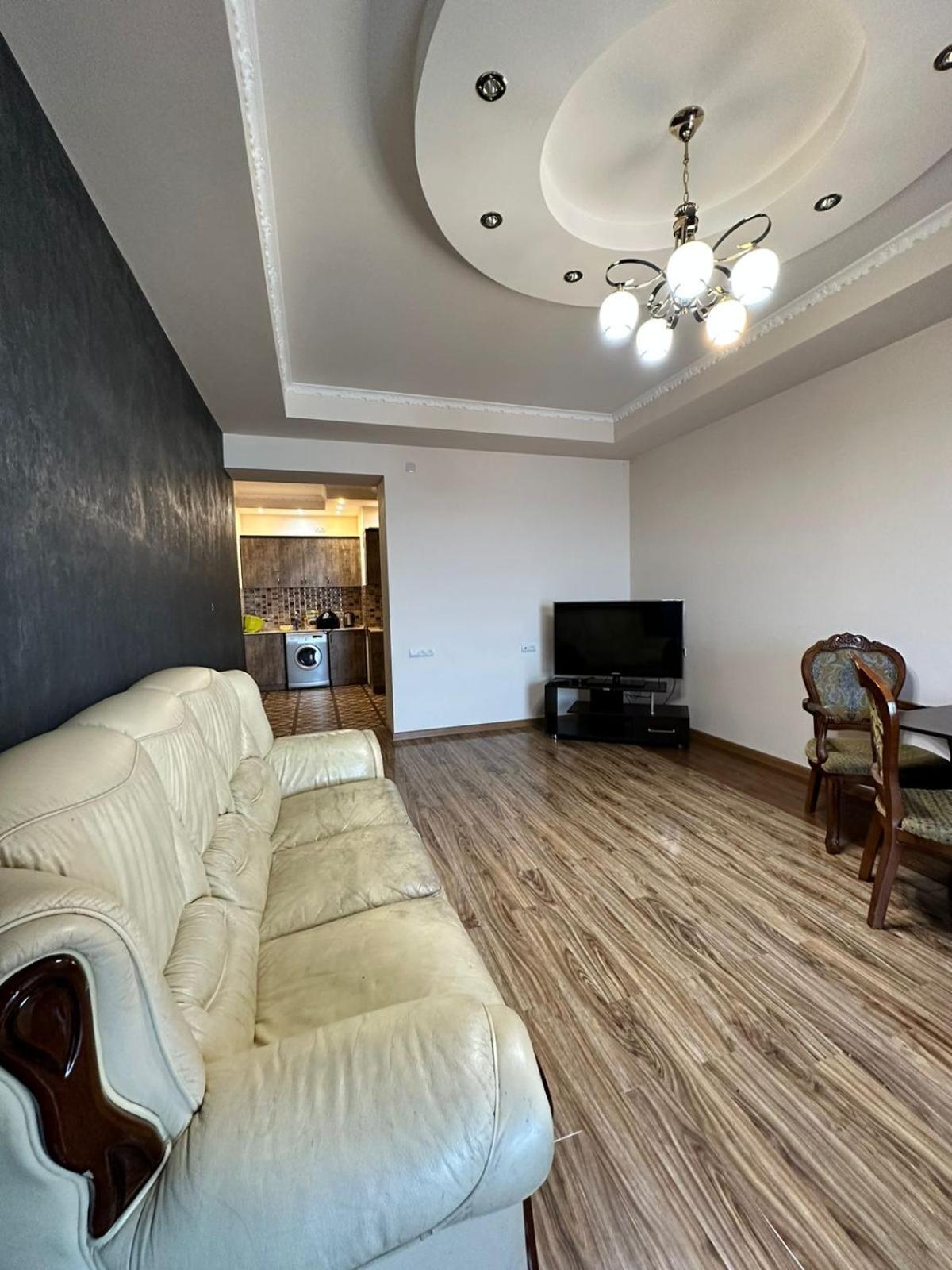 Avchieva's 222 apt on Tsitsernakaberd HW