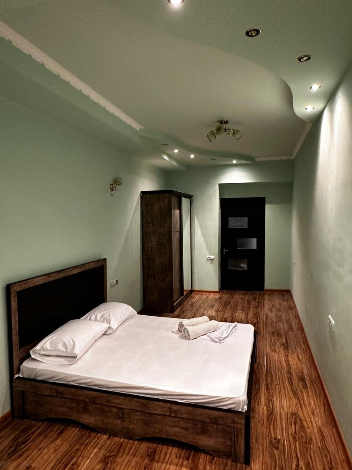 Avchieva's 222 apt on Tsitsernakaberd HW
