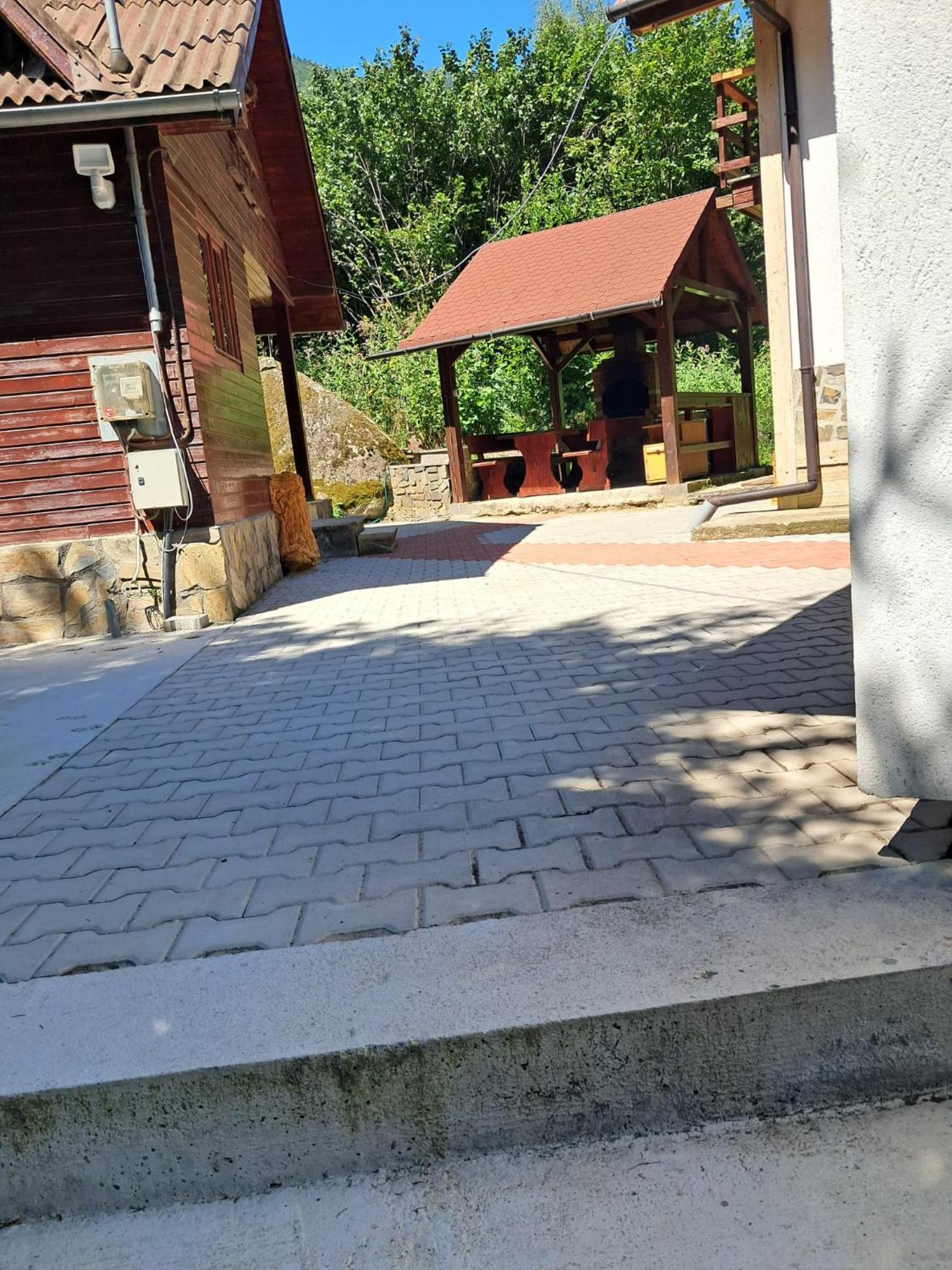 Photo 31