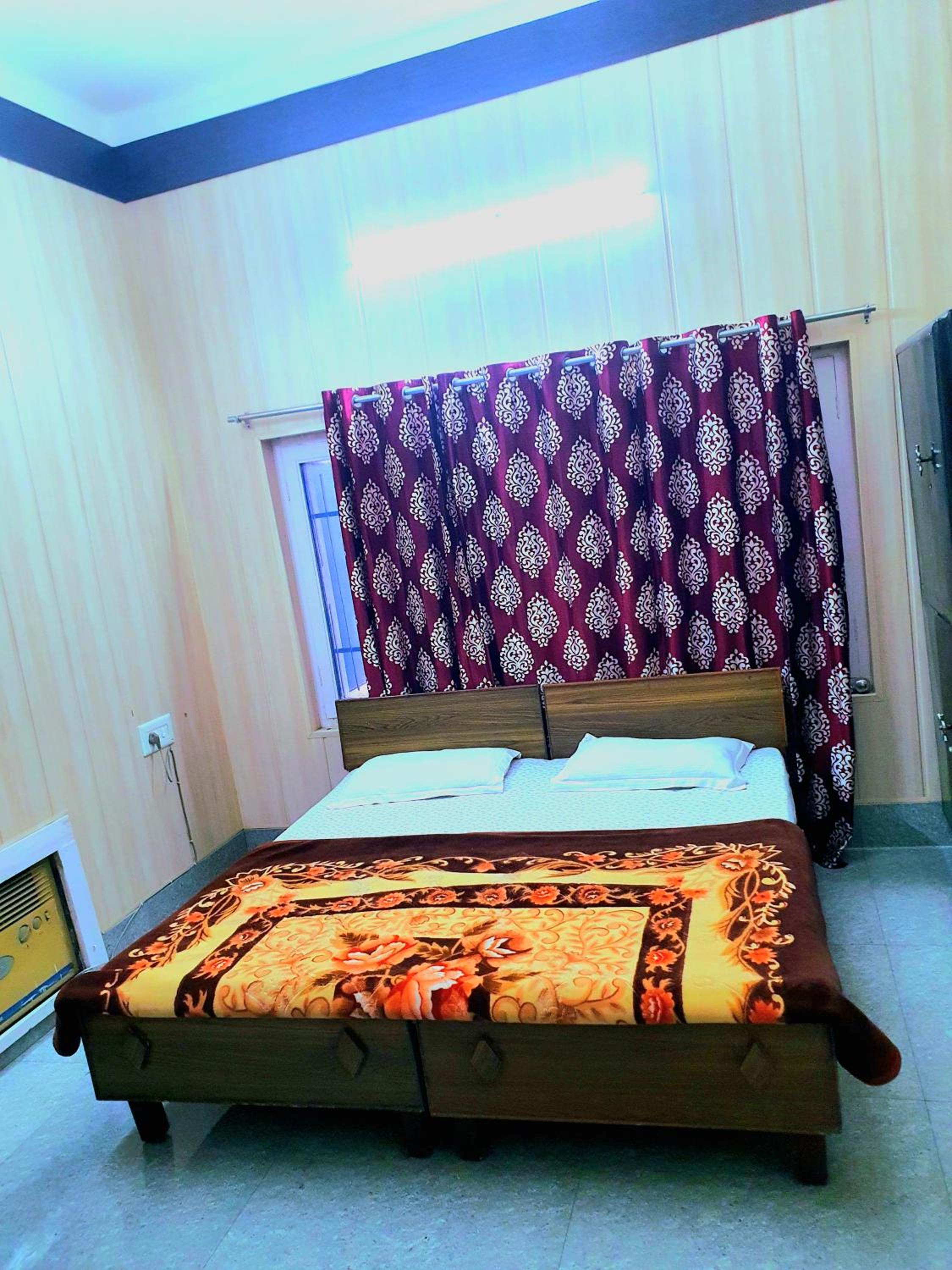 Pine villa Guest house view 3