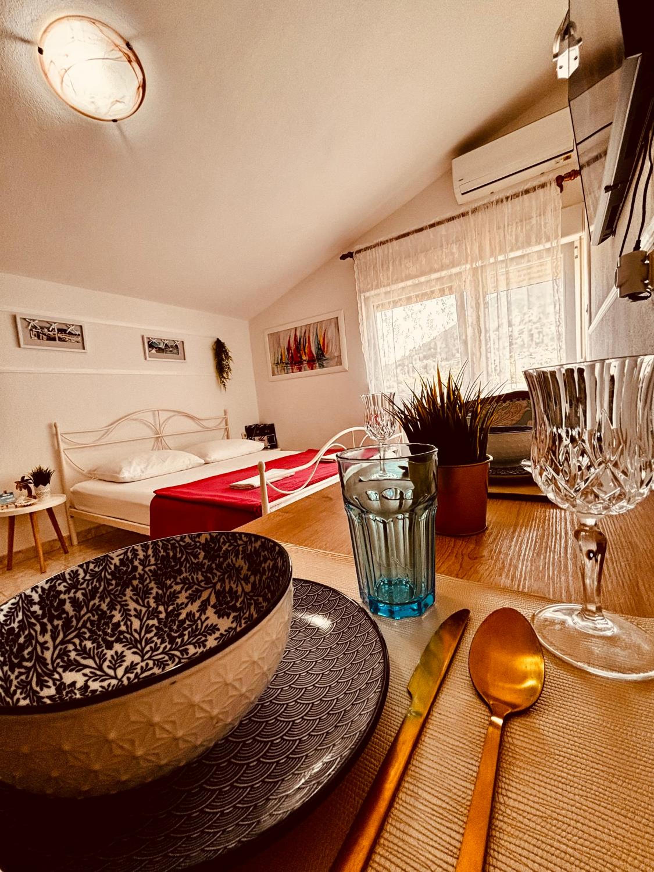 Apartmani Mirjana