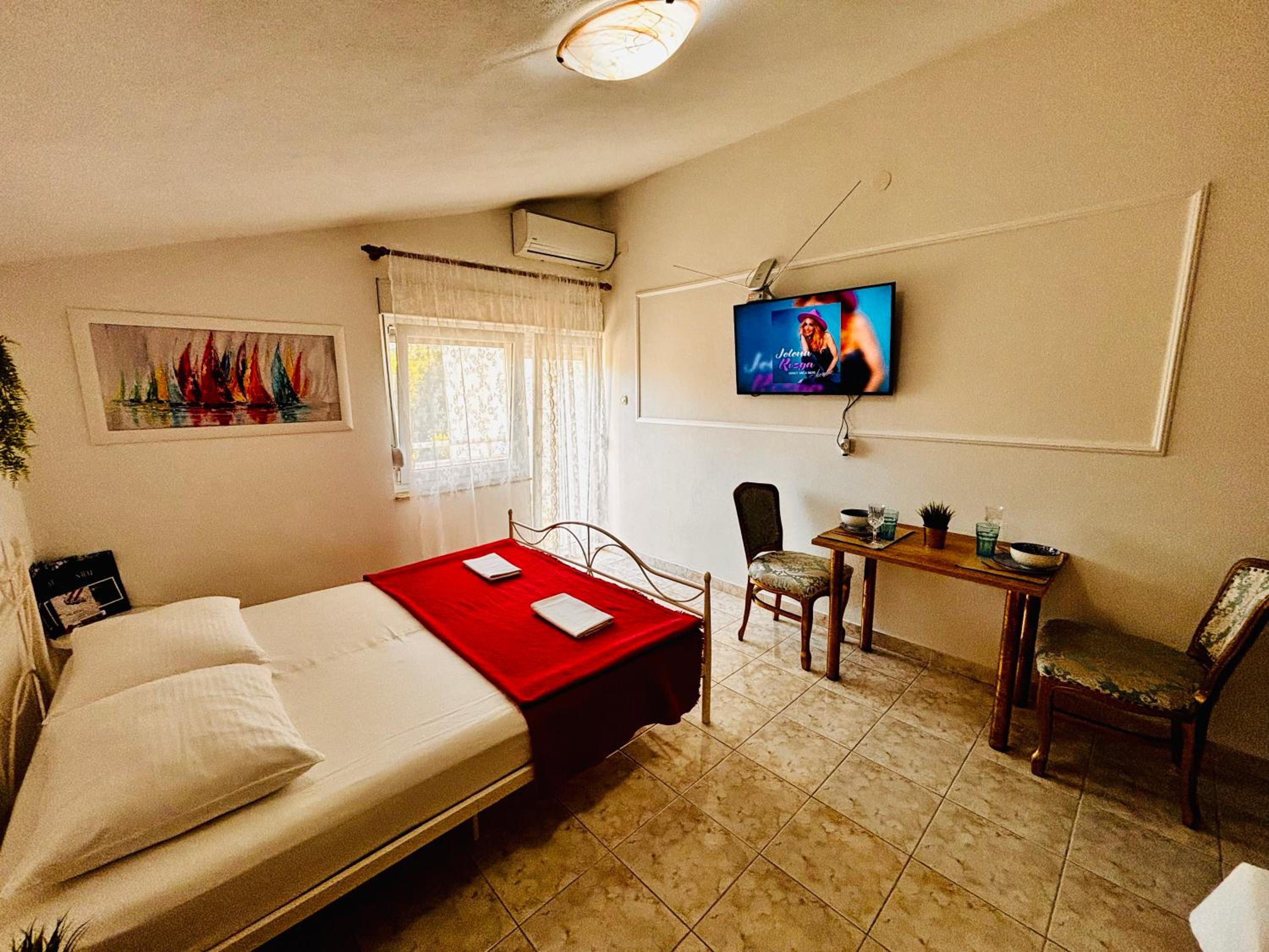 Apartmani Mirjana