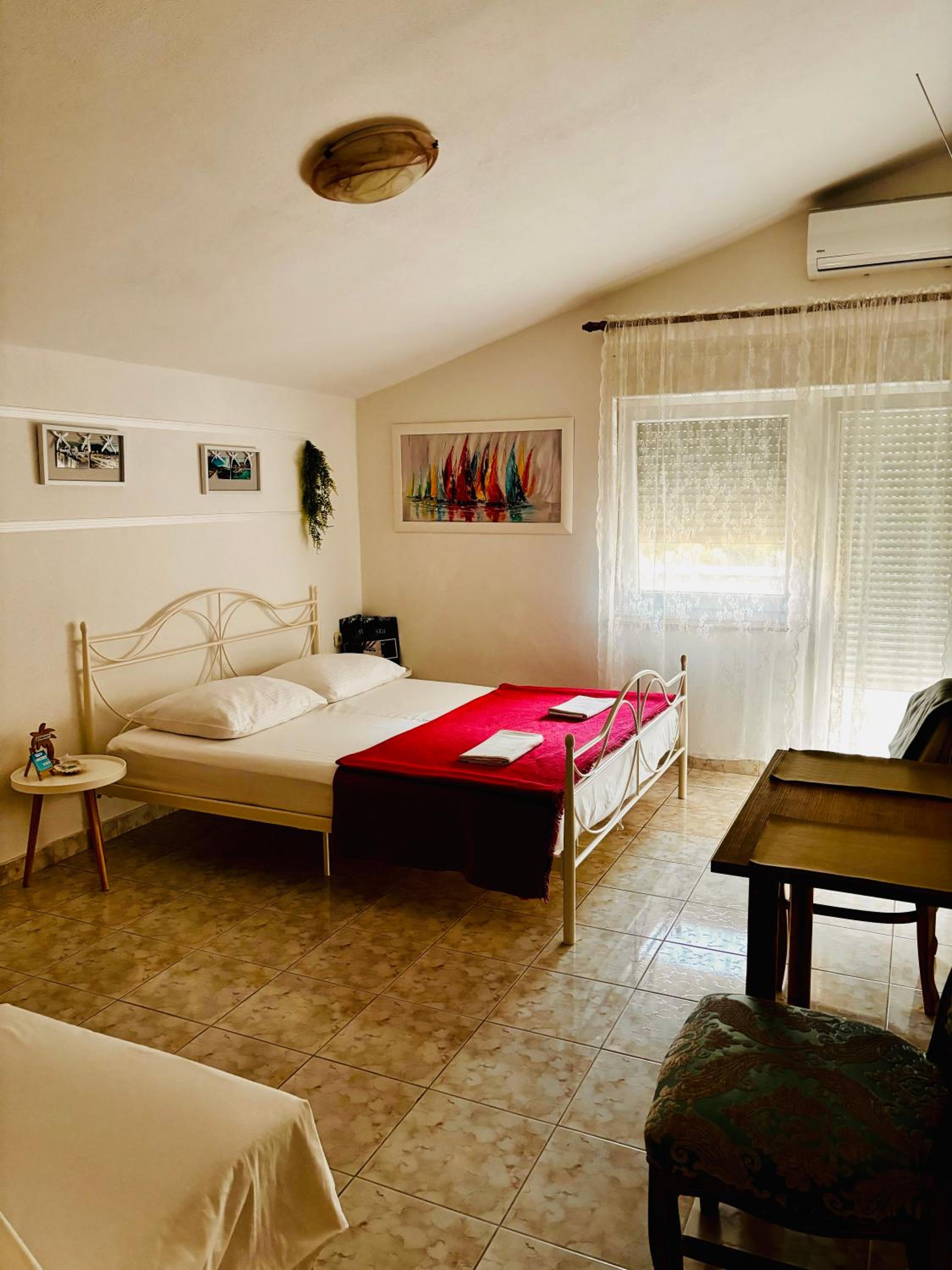 Apartmani Mirjana