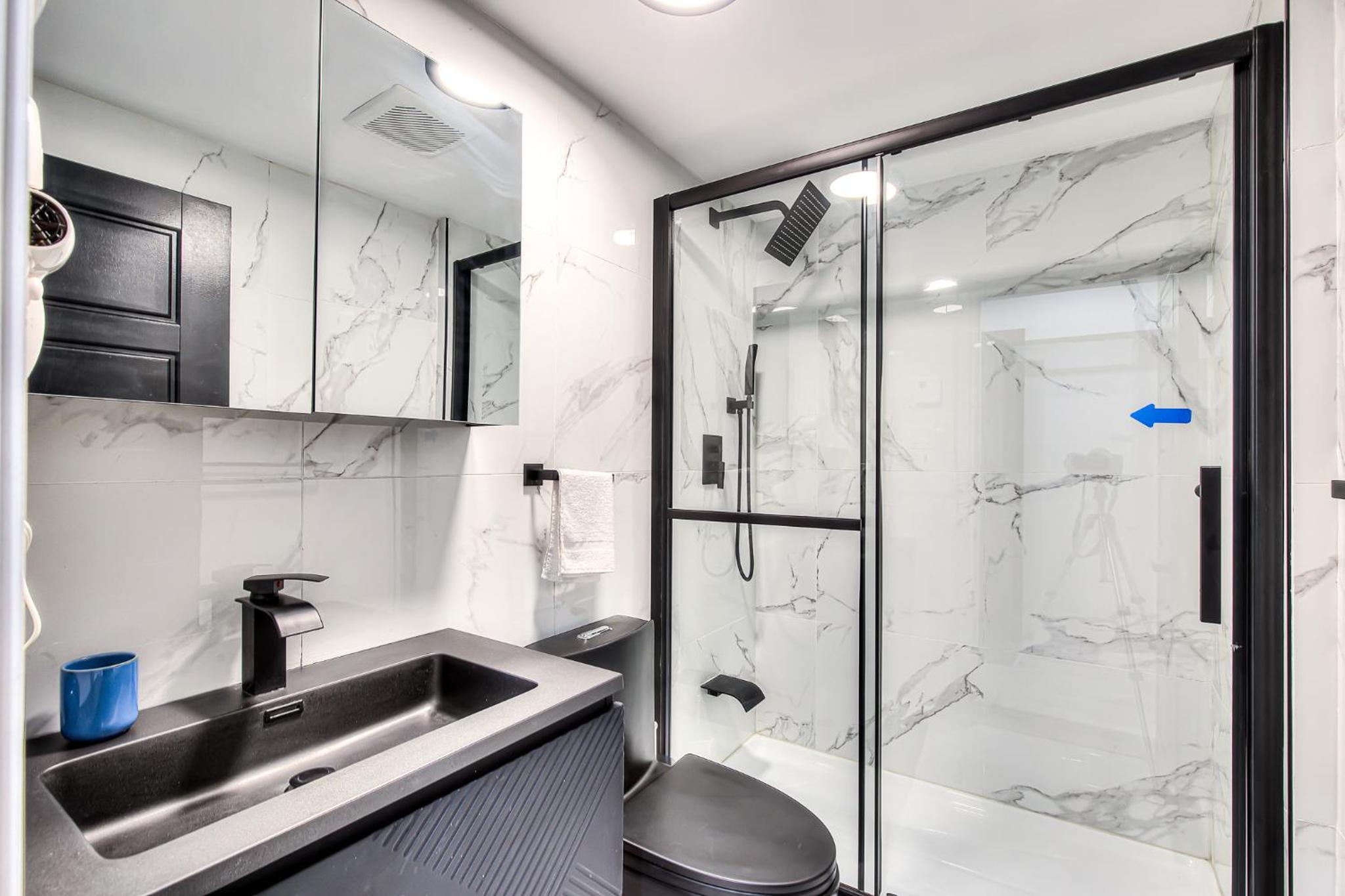 Le Rêve Montréal! New & Modern! Easy Access Downtown & Attractions!
