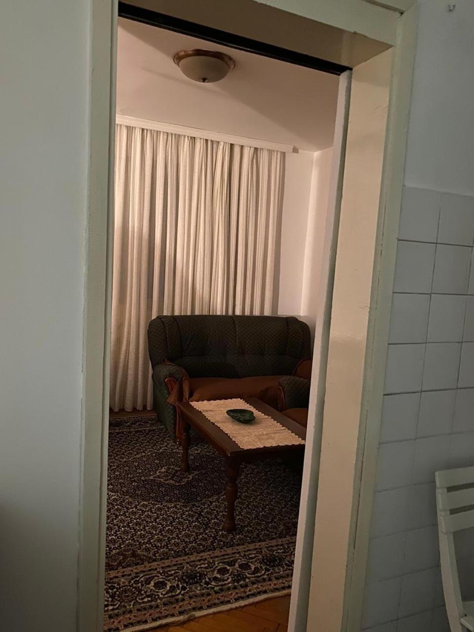 Sunlit City Apartment Gjakova, photo 5