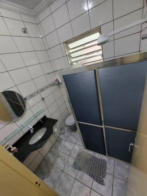 Pé na areia 3 mercados na rua centro de Mongaguá