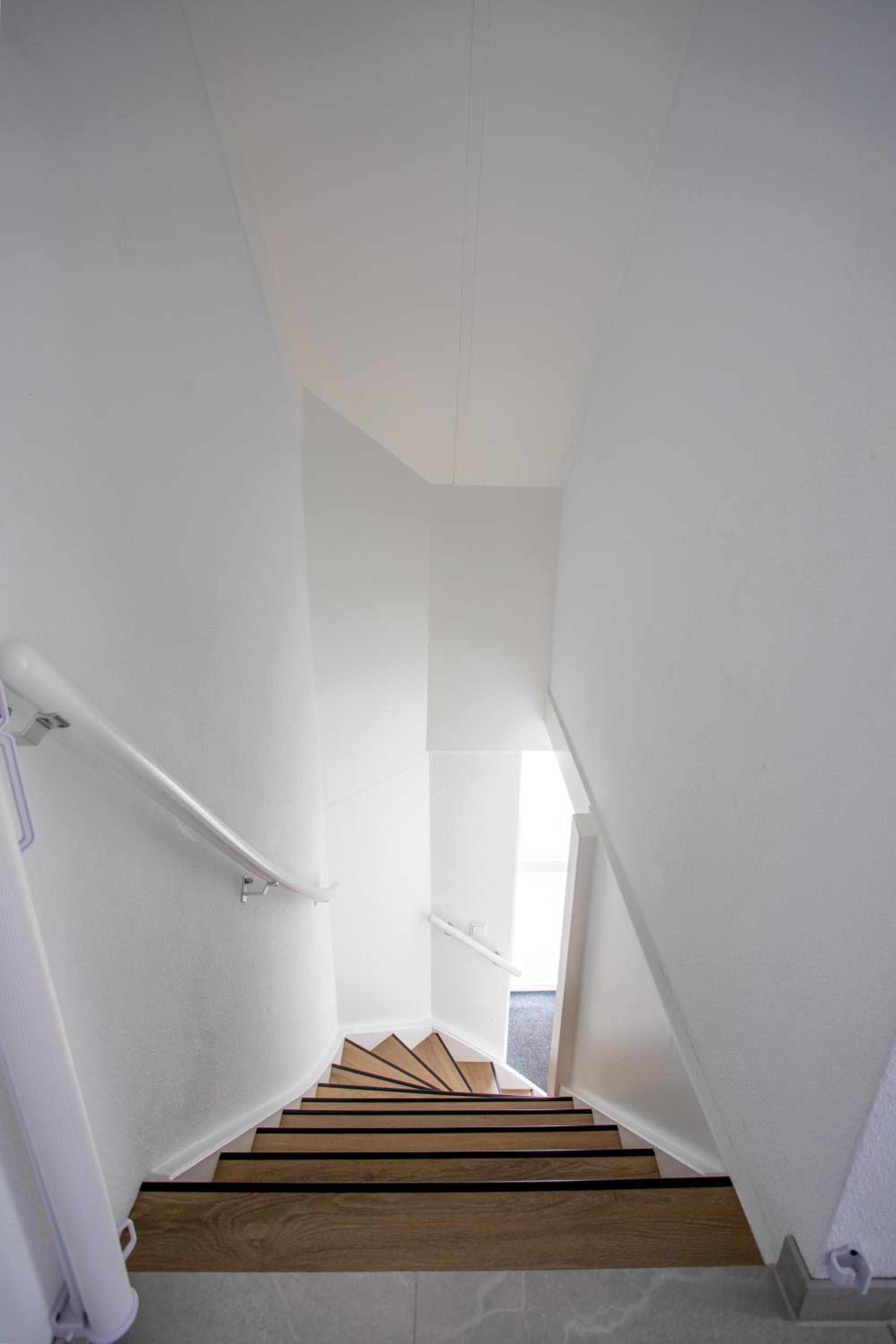 Photo 33