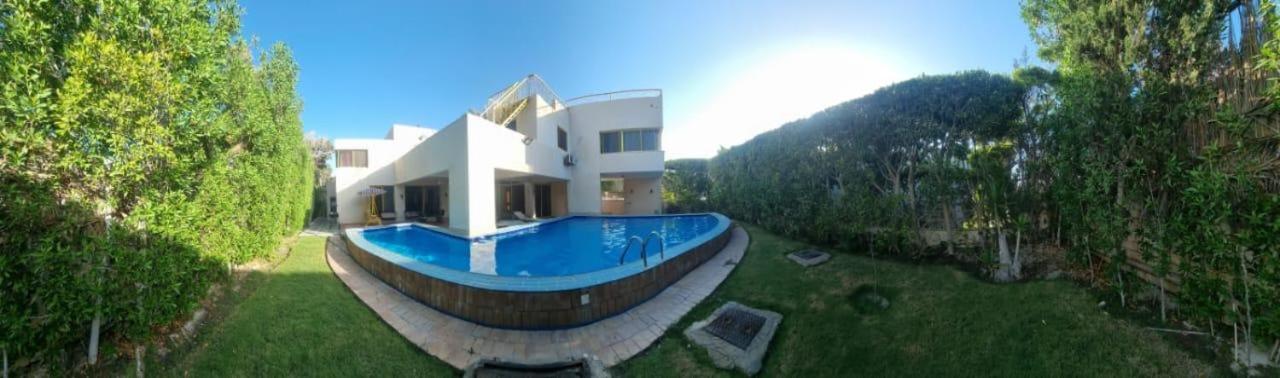 Luxurious Private Villa with a Private Pool in North Coast