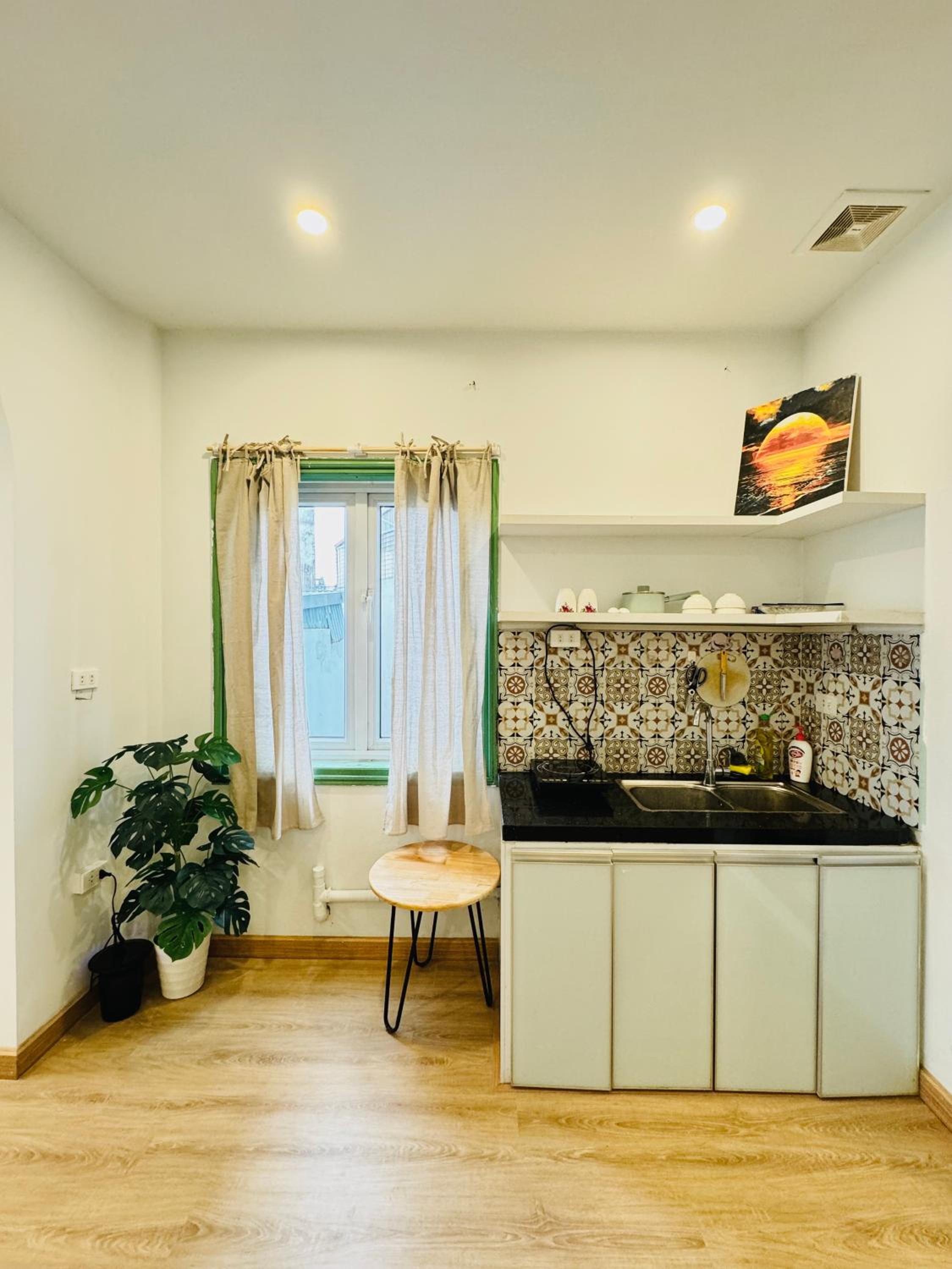 Shii Apartment