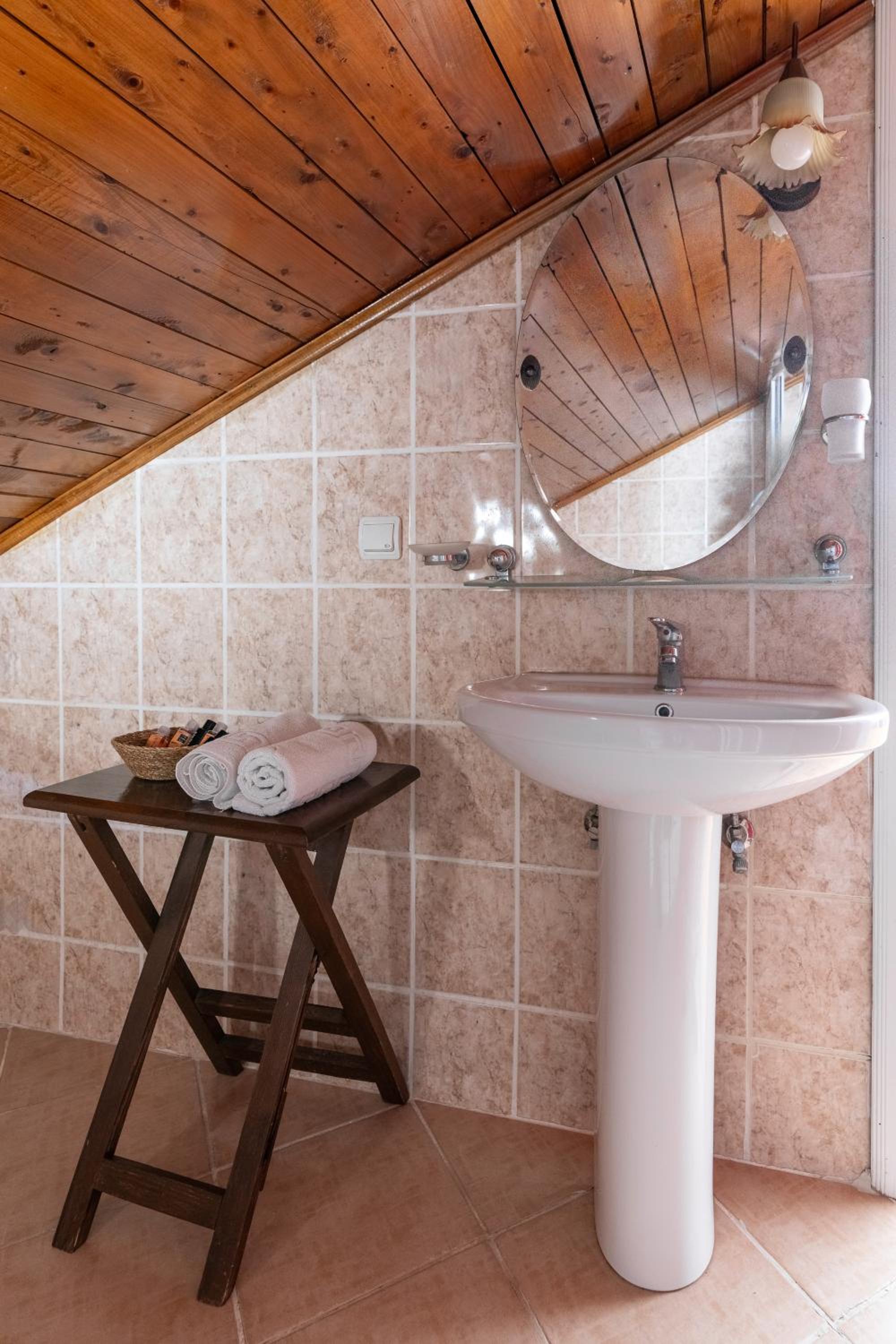 Atelya Art Hotel - Image 90