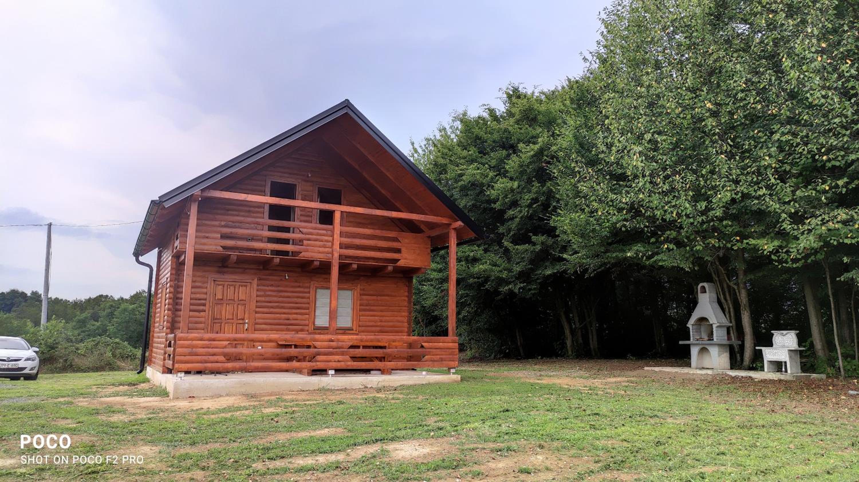 Brvnara Gold Hill