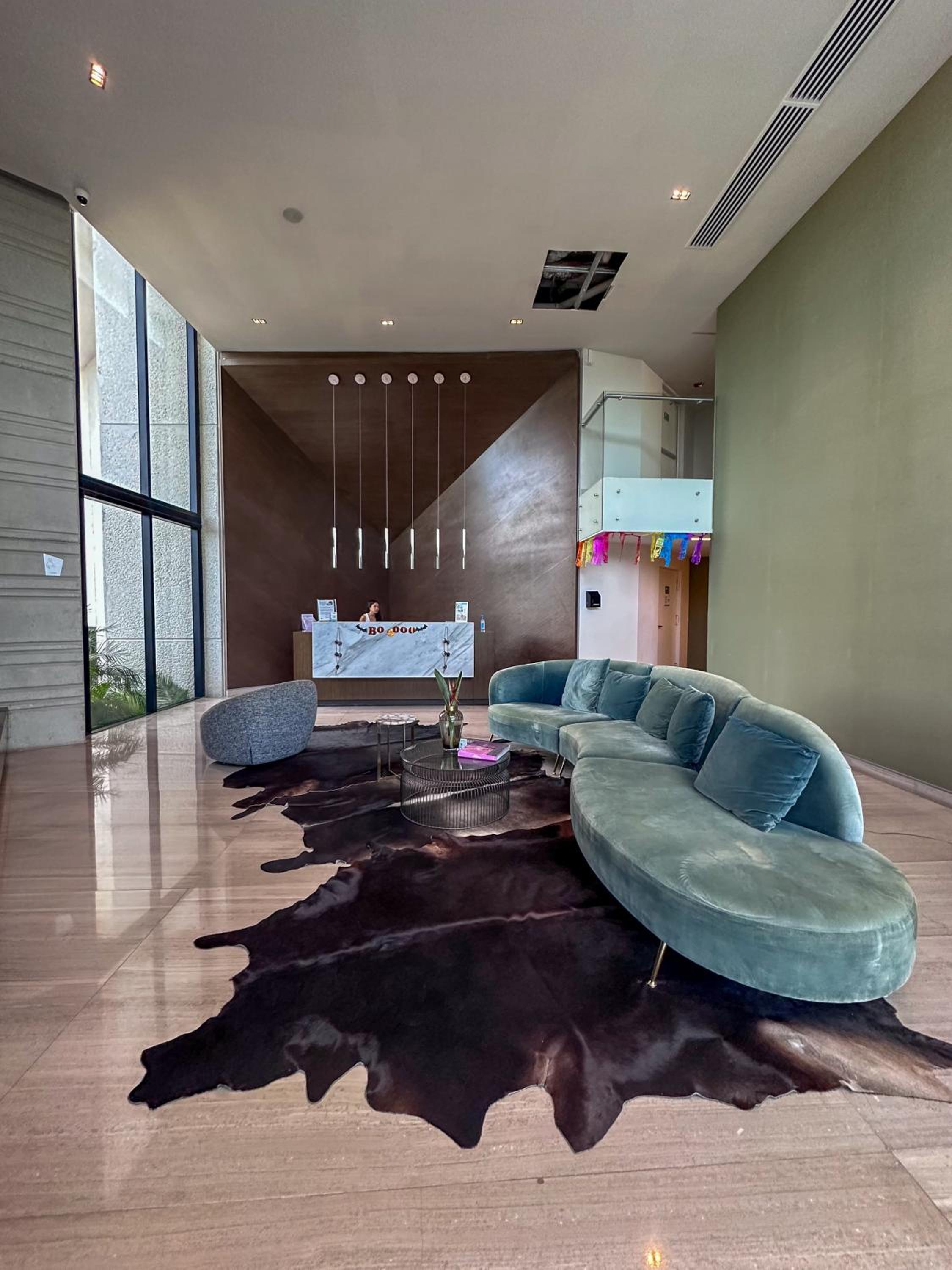 Luxurious Apartment with Charming Lake View in Mérida view 3