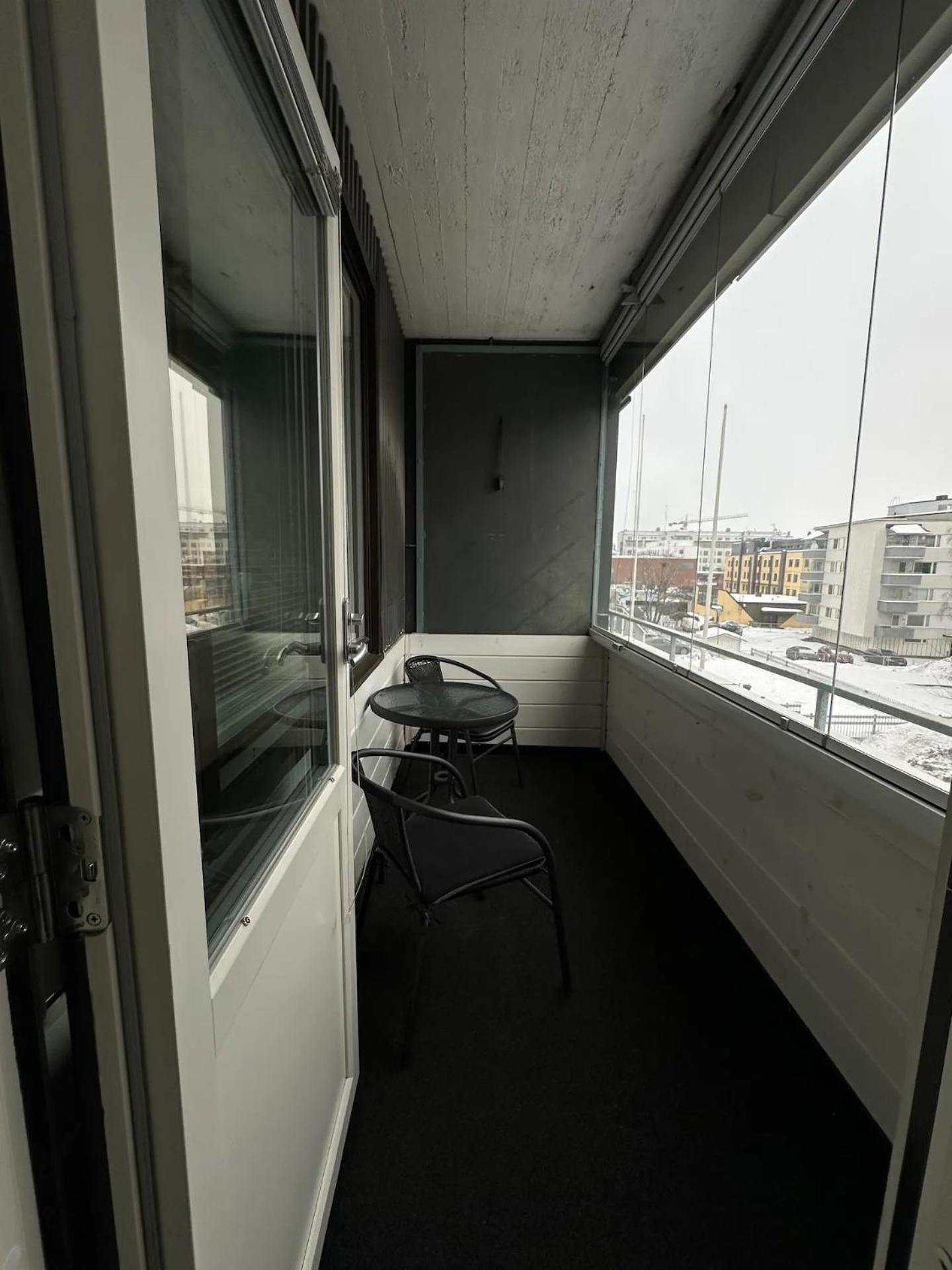 Arctic Corner Apartment with Jacuzzi