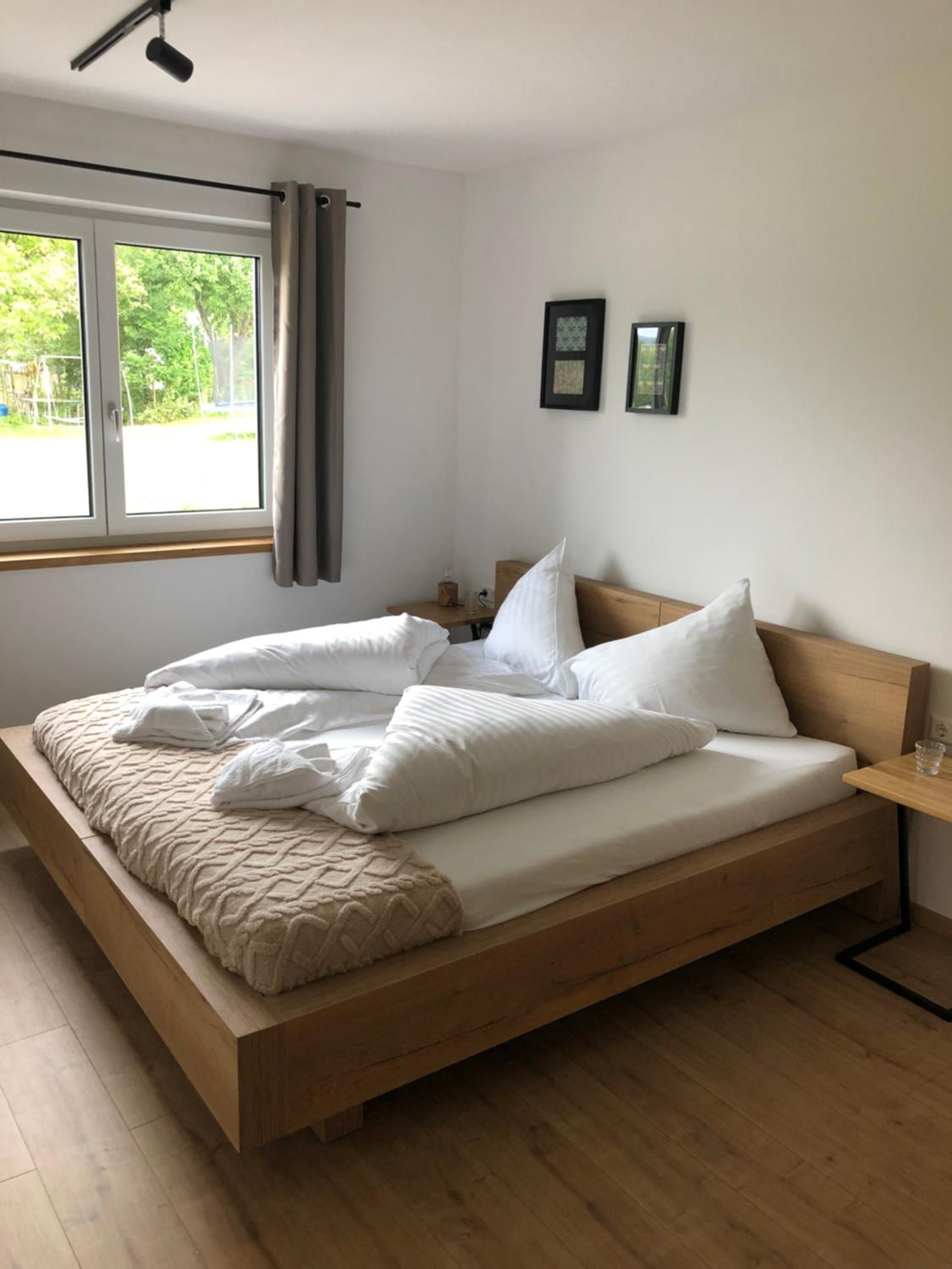 Zur Stella