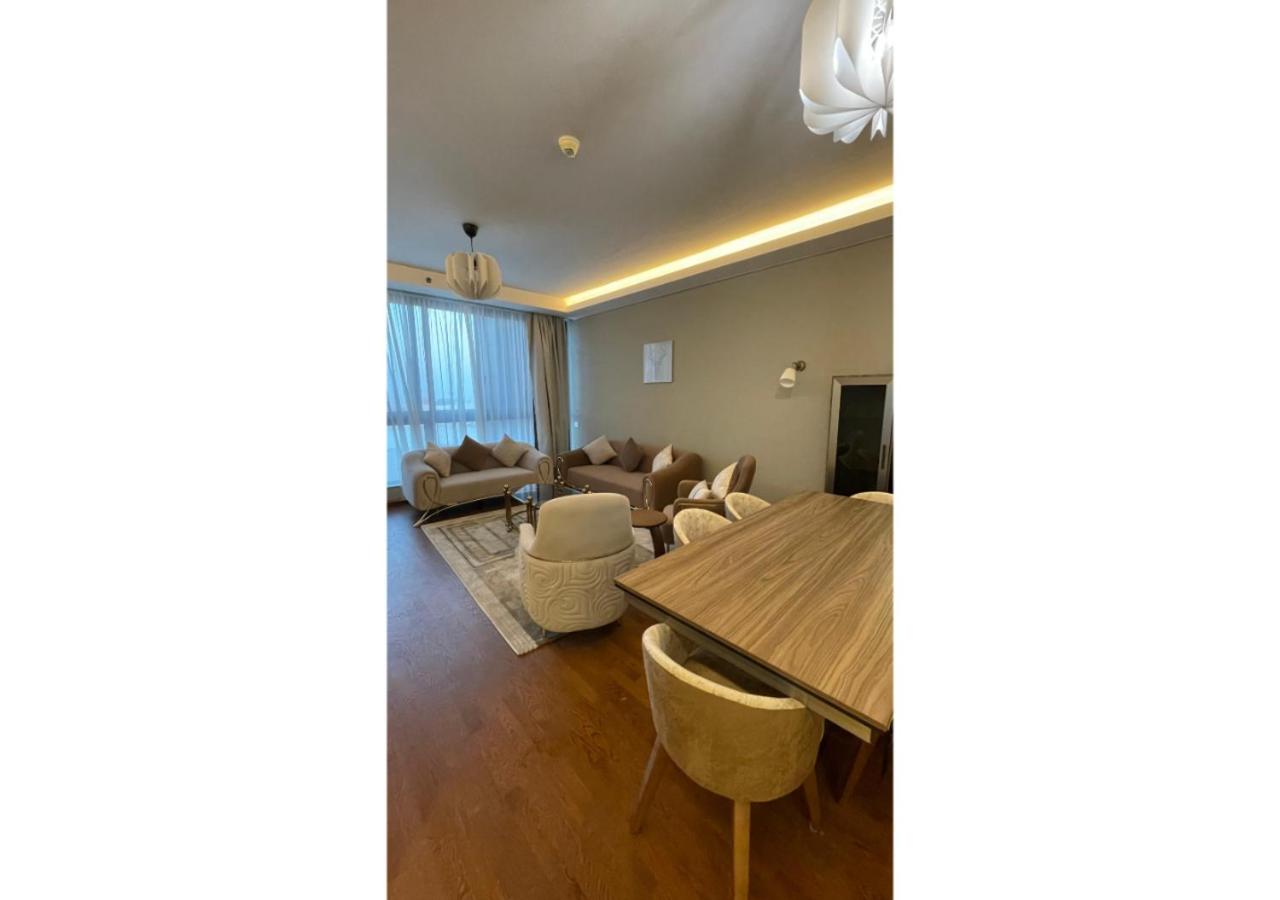 Furnished Apartment in Mall Of Arabia Towers , AEON Compound view 2