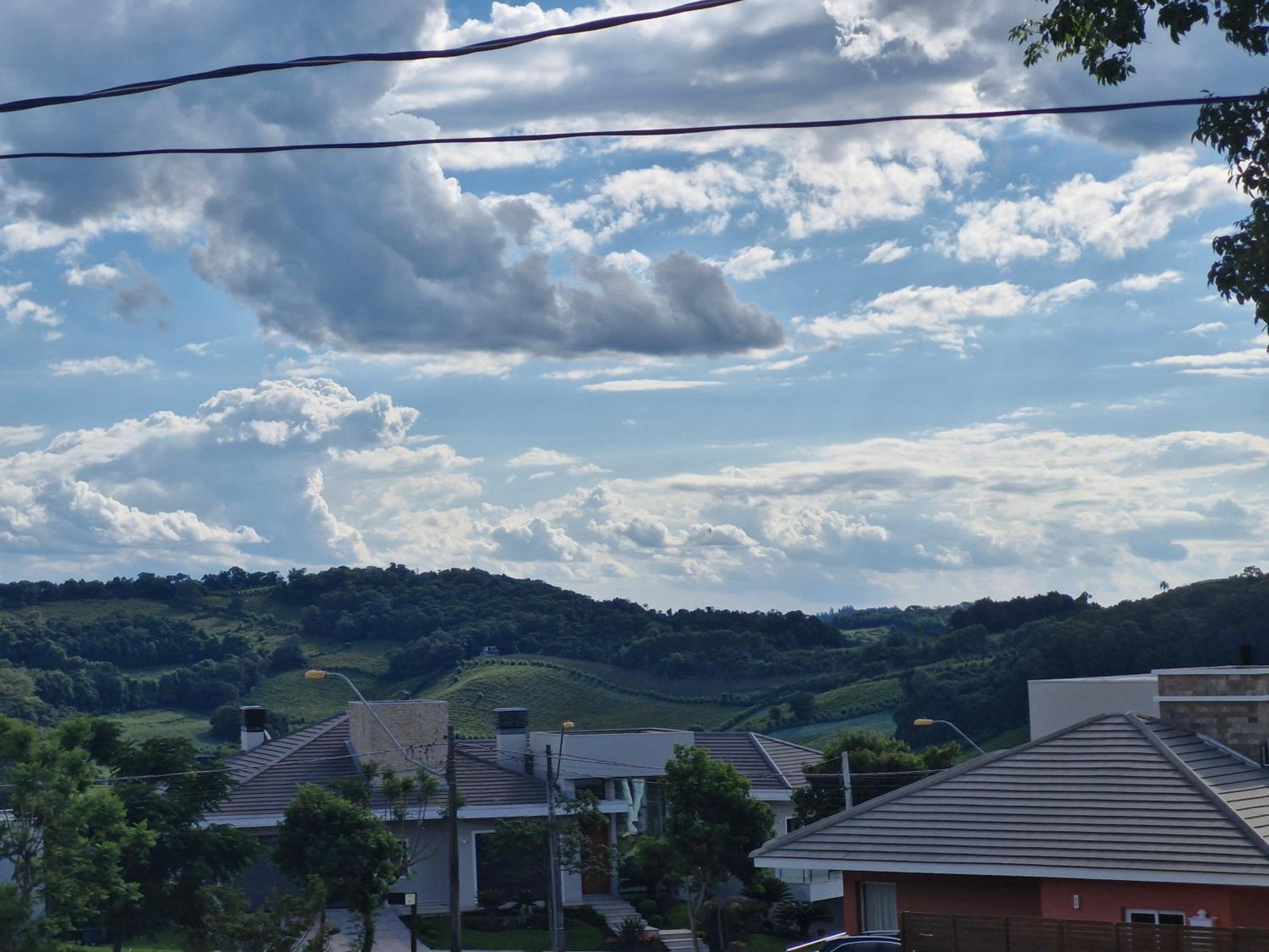 Residência Vista Vale Vinhedos!