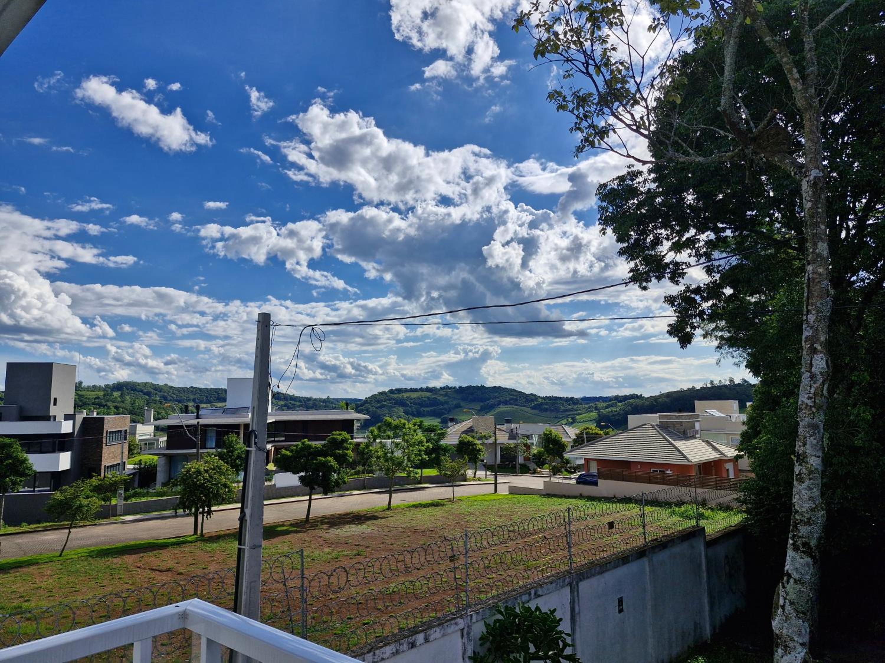 Residência Vista Vale Vinhedos!