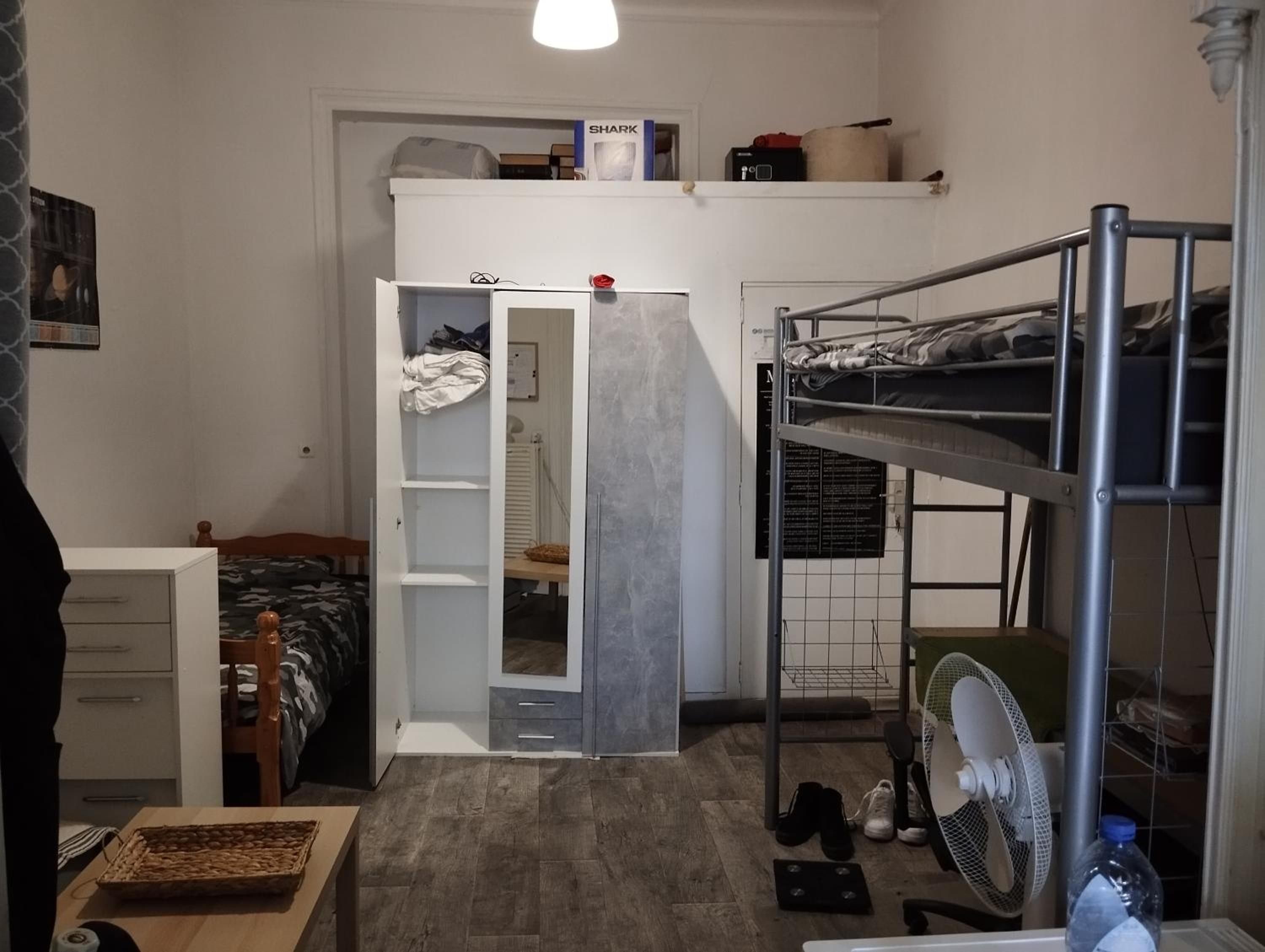 Petit Studio très bien situé