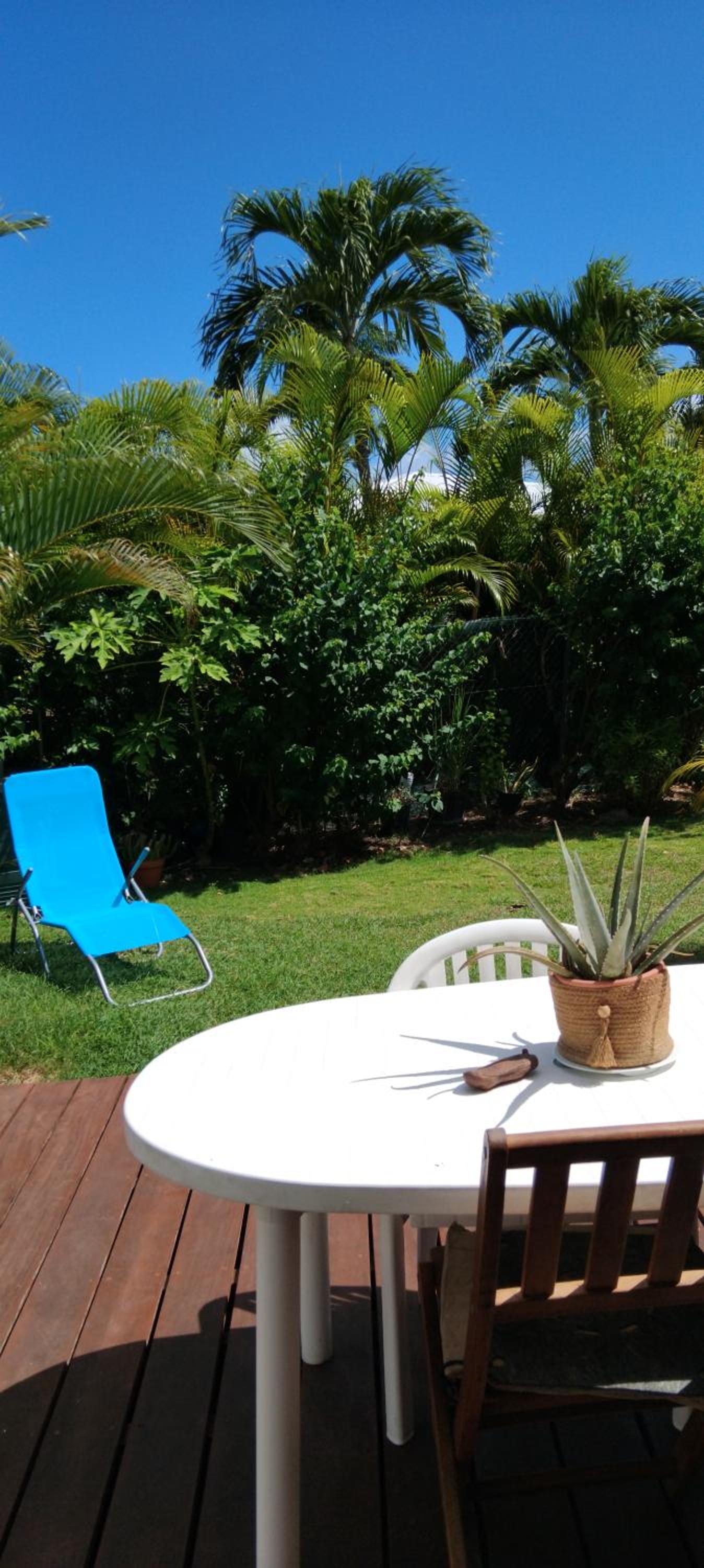 Bungalow avec piscine view 2