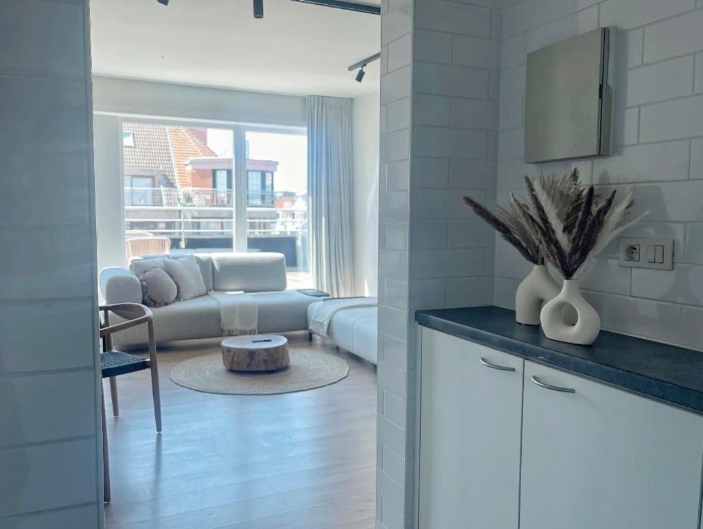 Hoy Suite - Penthouse in the Heart of Knokke-Heist