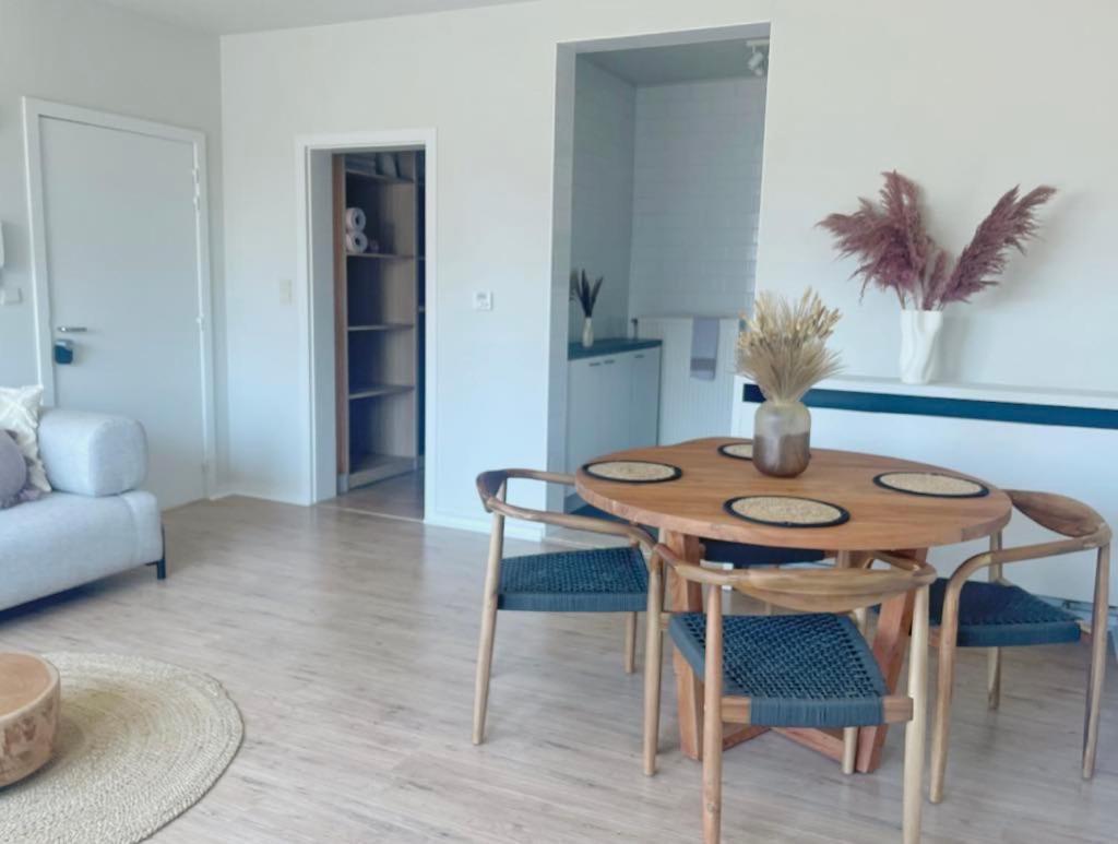 Hoy Suite - Penthouse in the Heart of Knokke-Heist