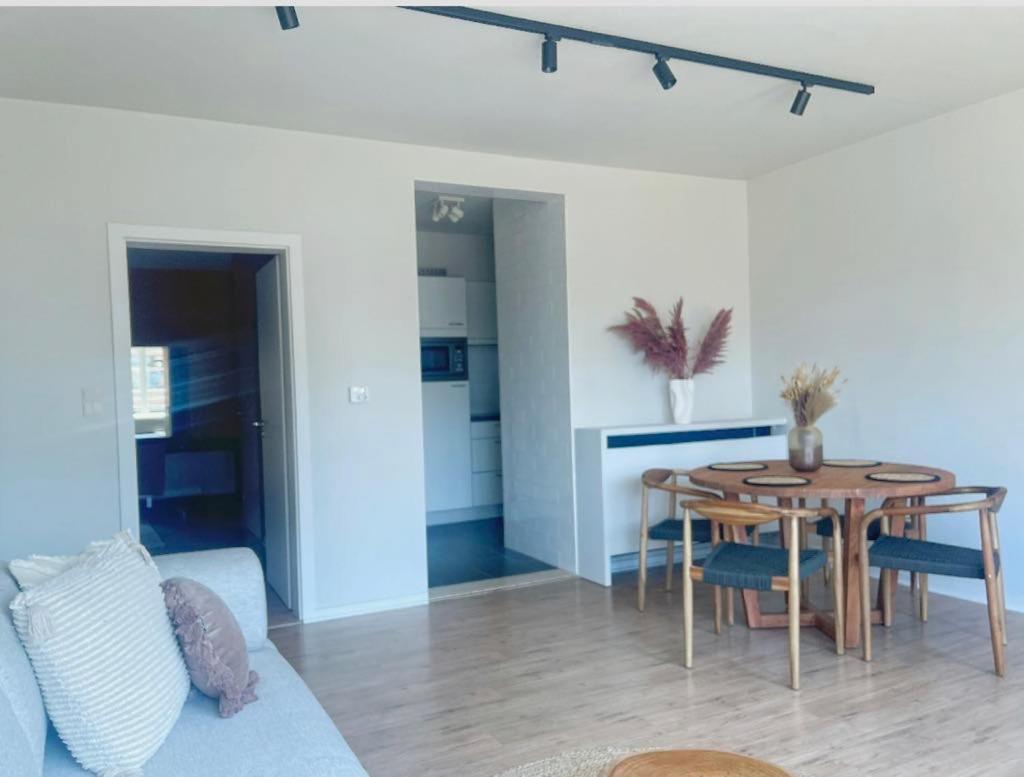 Hoy Suite - Penthouse in the Heart of Knokke-Heist